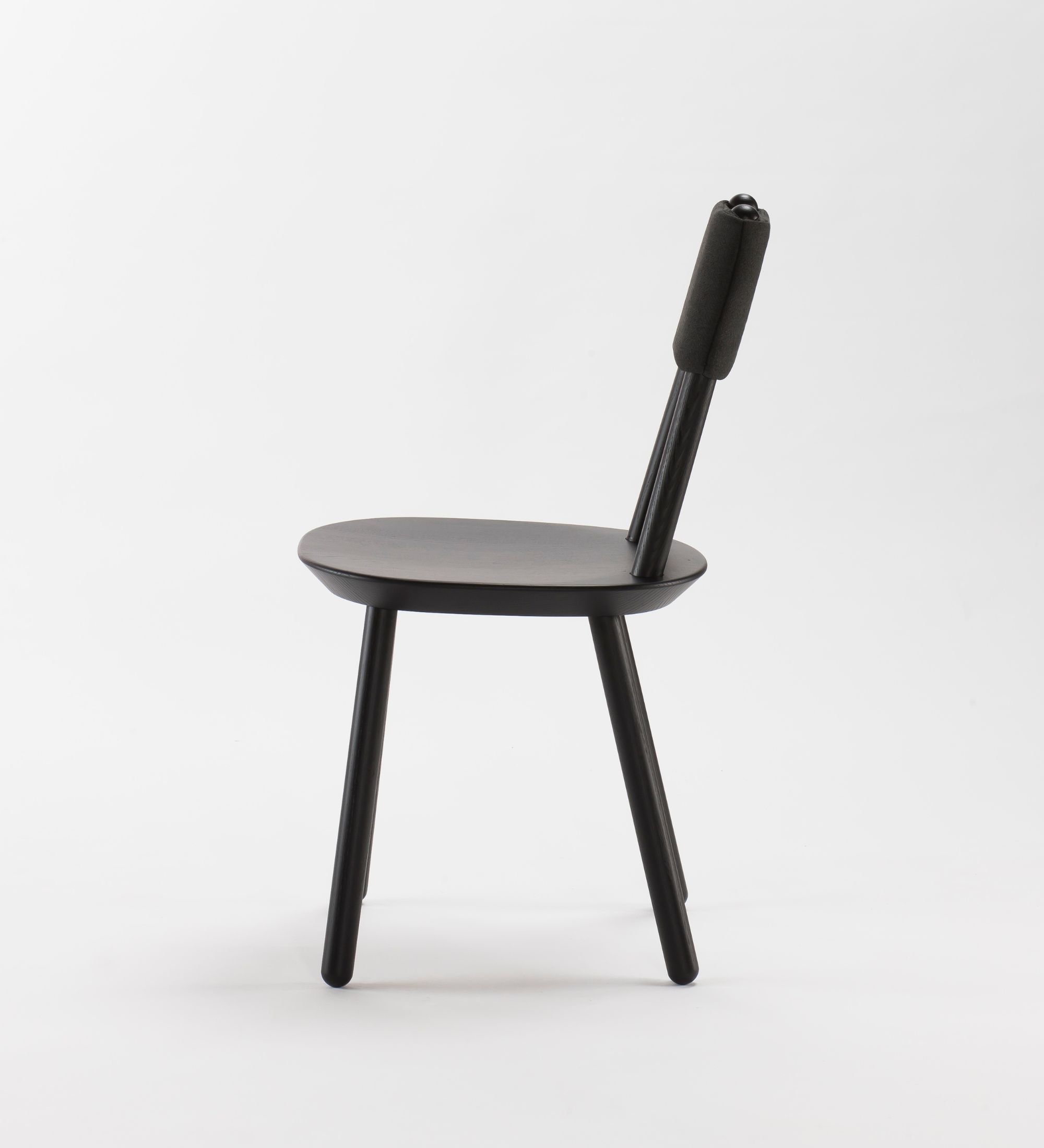 Naïve Chair Ash Wood Black