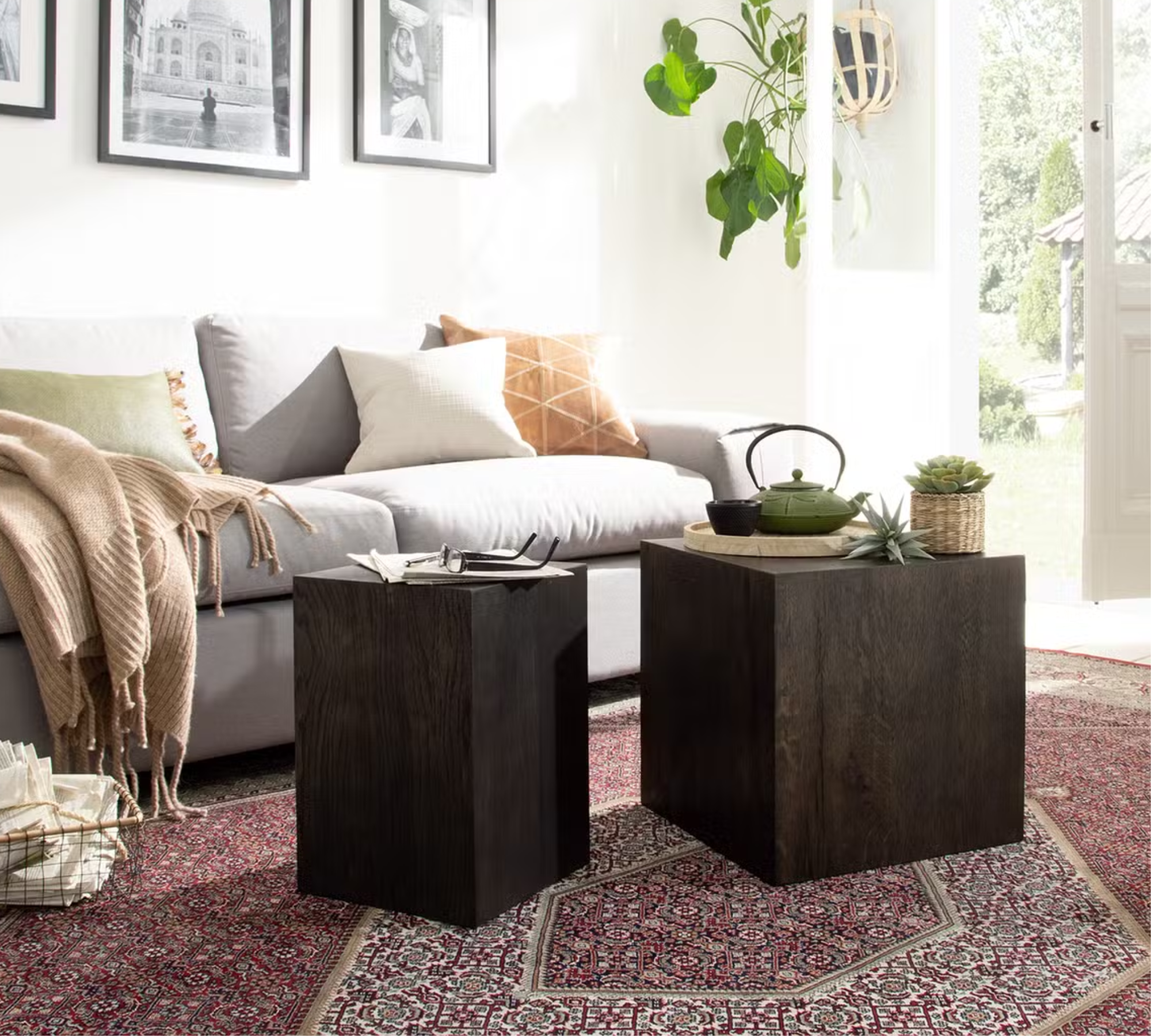 Side Table Real Wood Veneer Oak Black