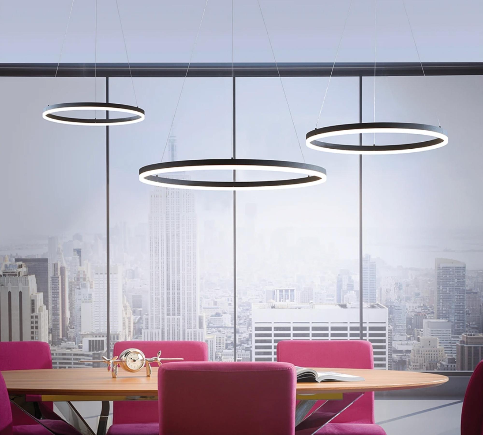 Ring-shaped 1-flame LED pendant light