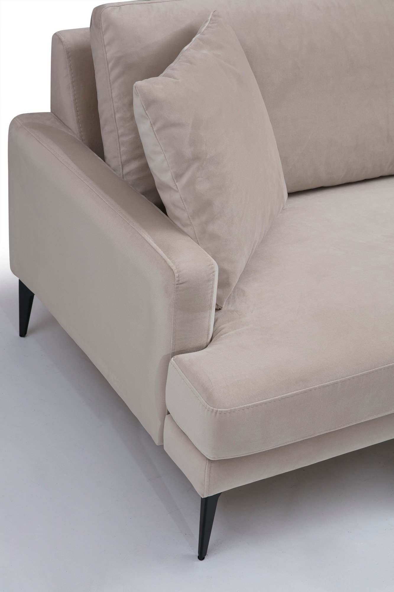 Modern sofa 2-seater beige