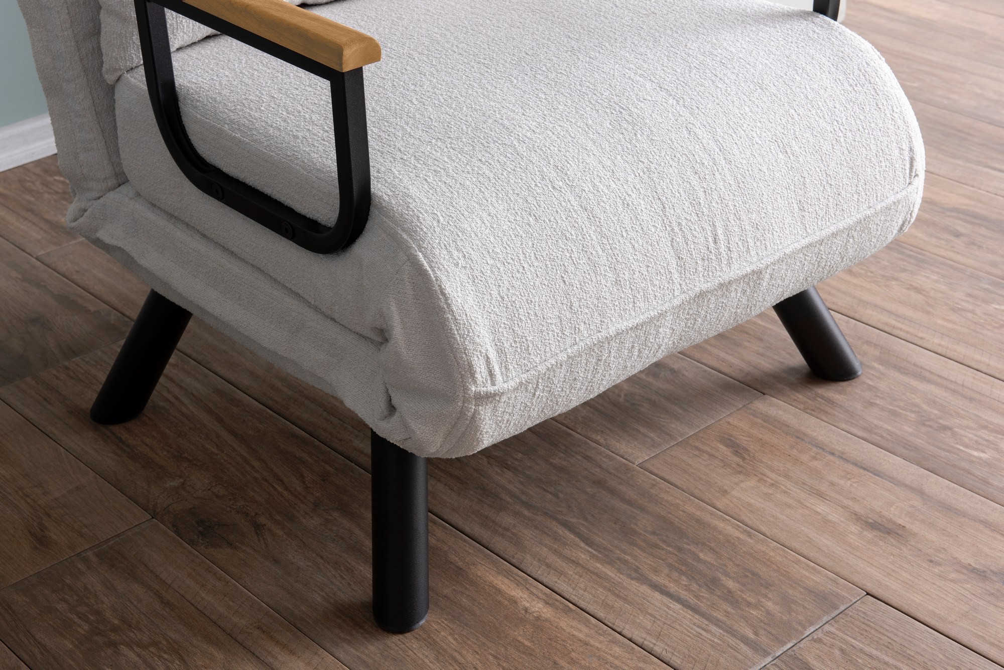Sando Sleeper Armchair Bouclé White