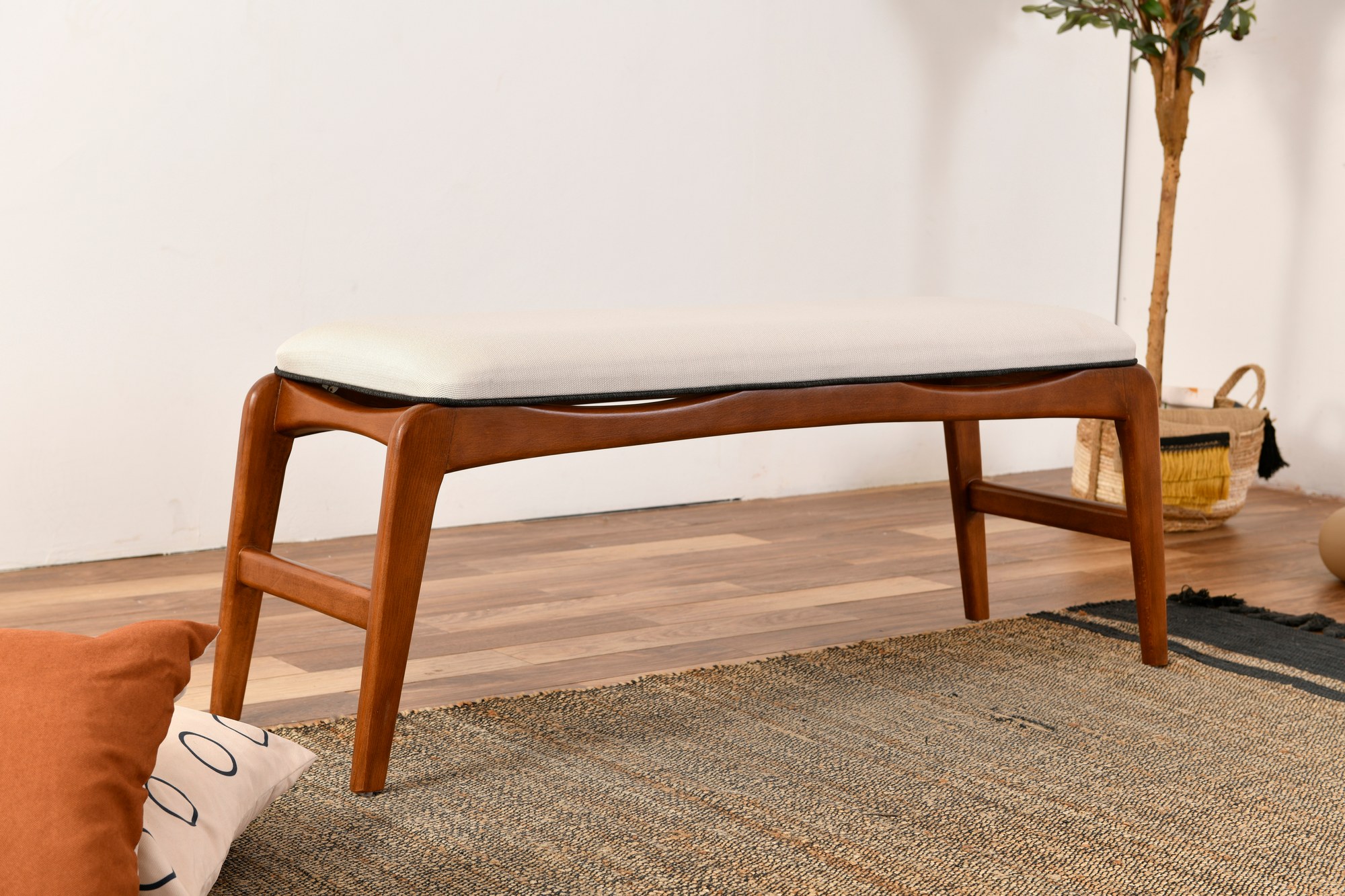 Touch Bank Walnut Brown