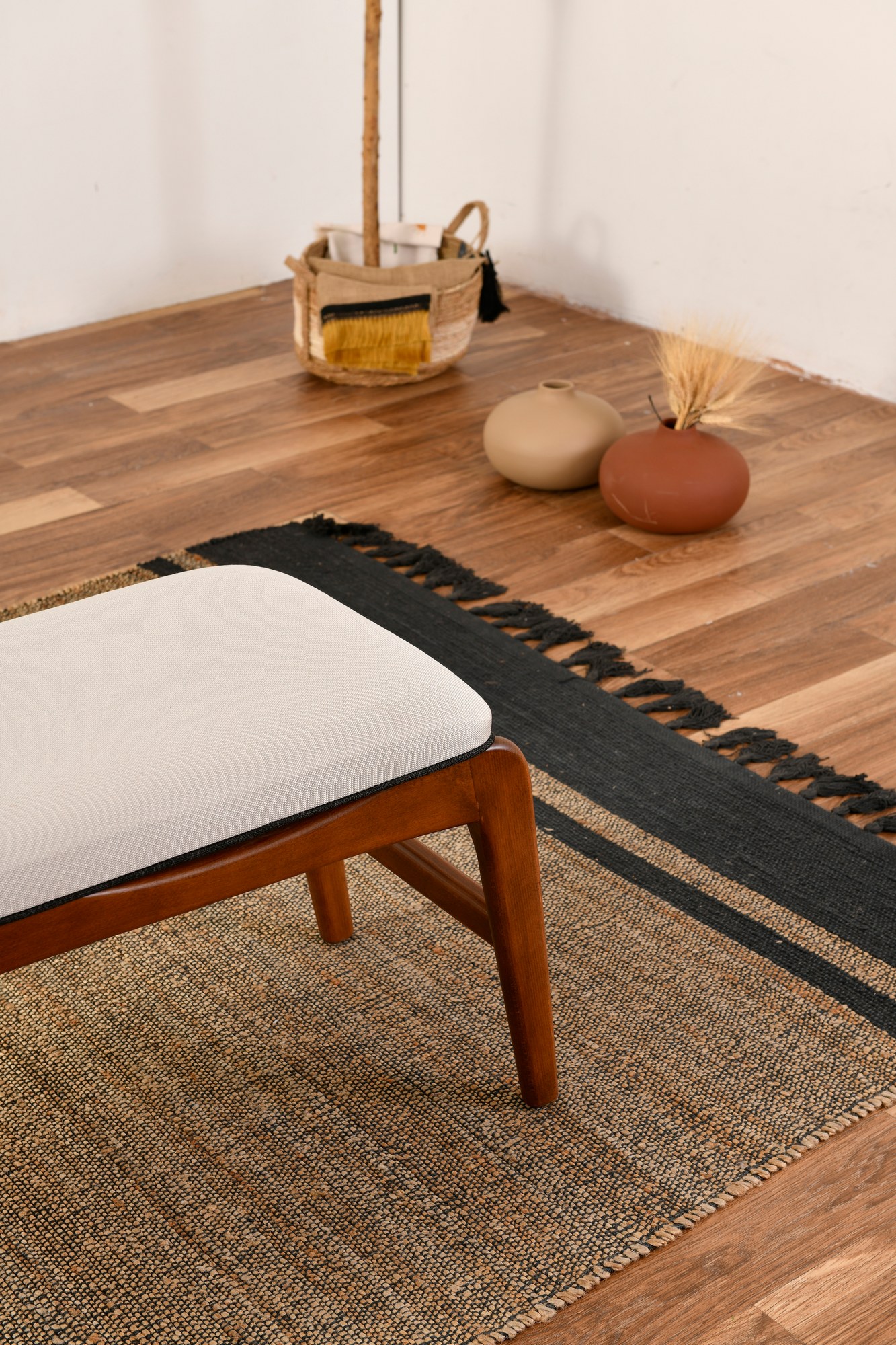 Touch Bank Walnut Brown