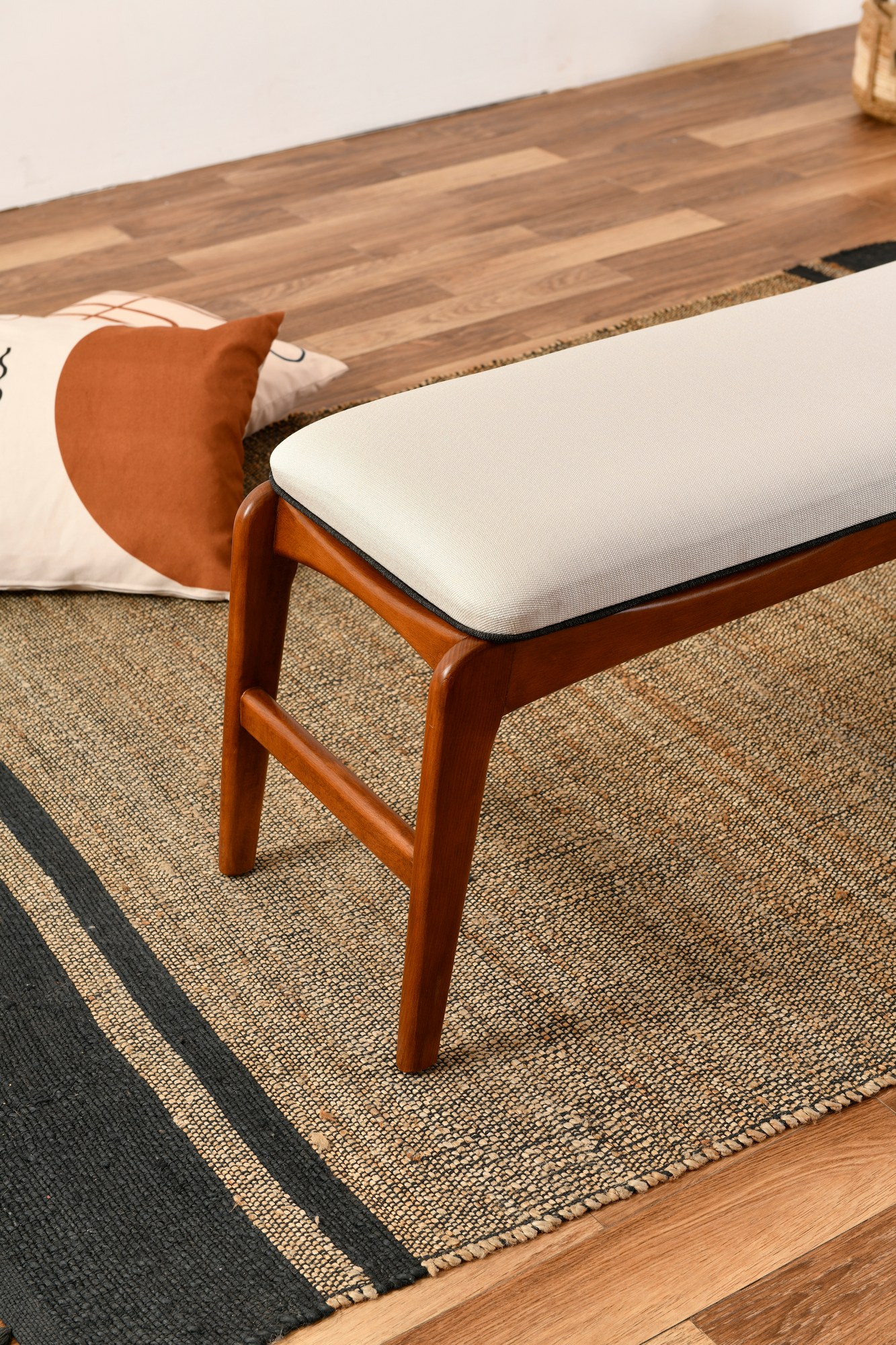 Touch Bank Walnut Brown