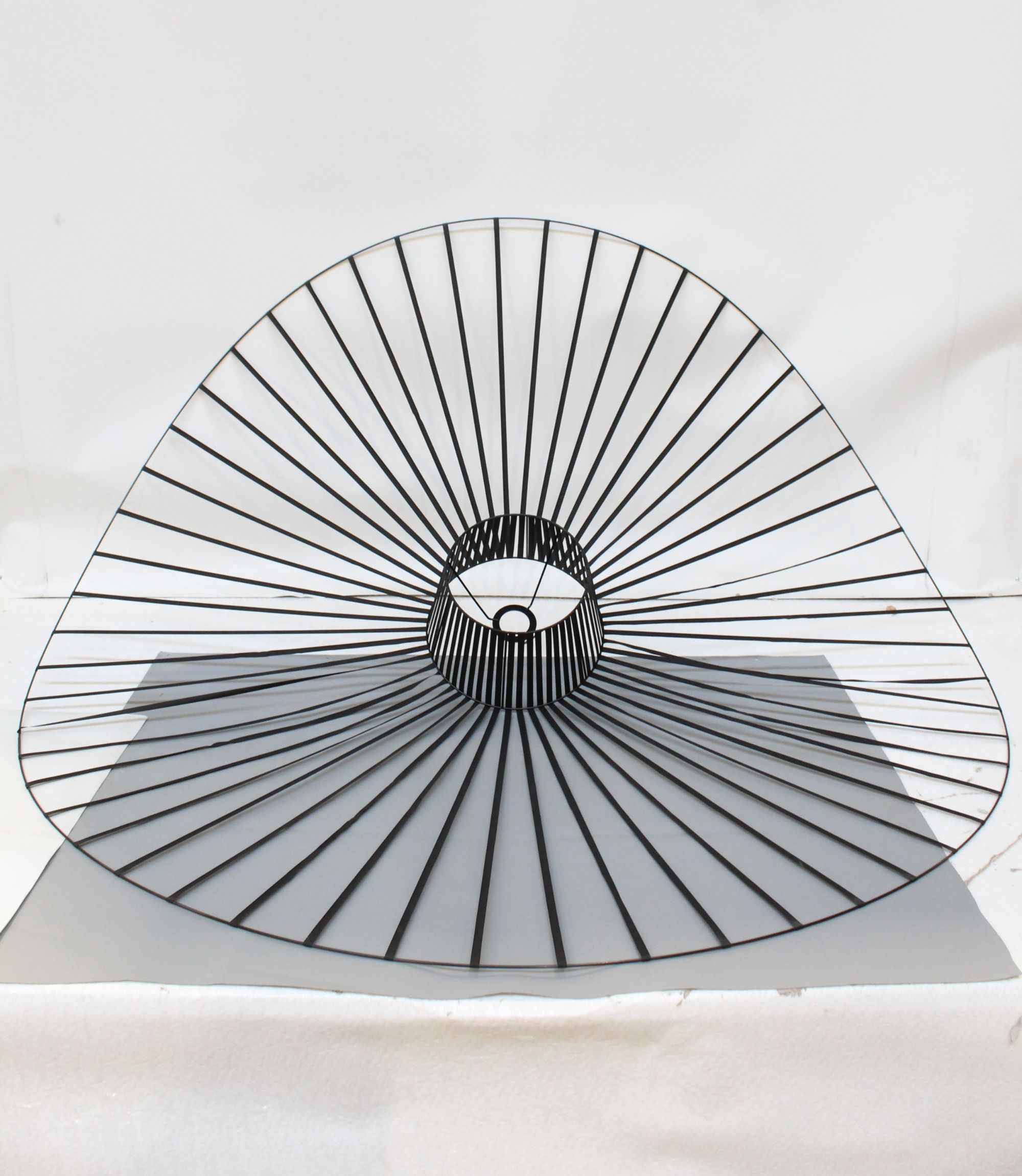 Vertigo Pendelleuchte Medium Schwarz