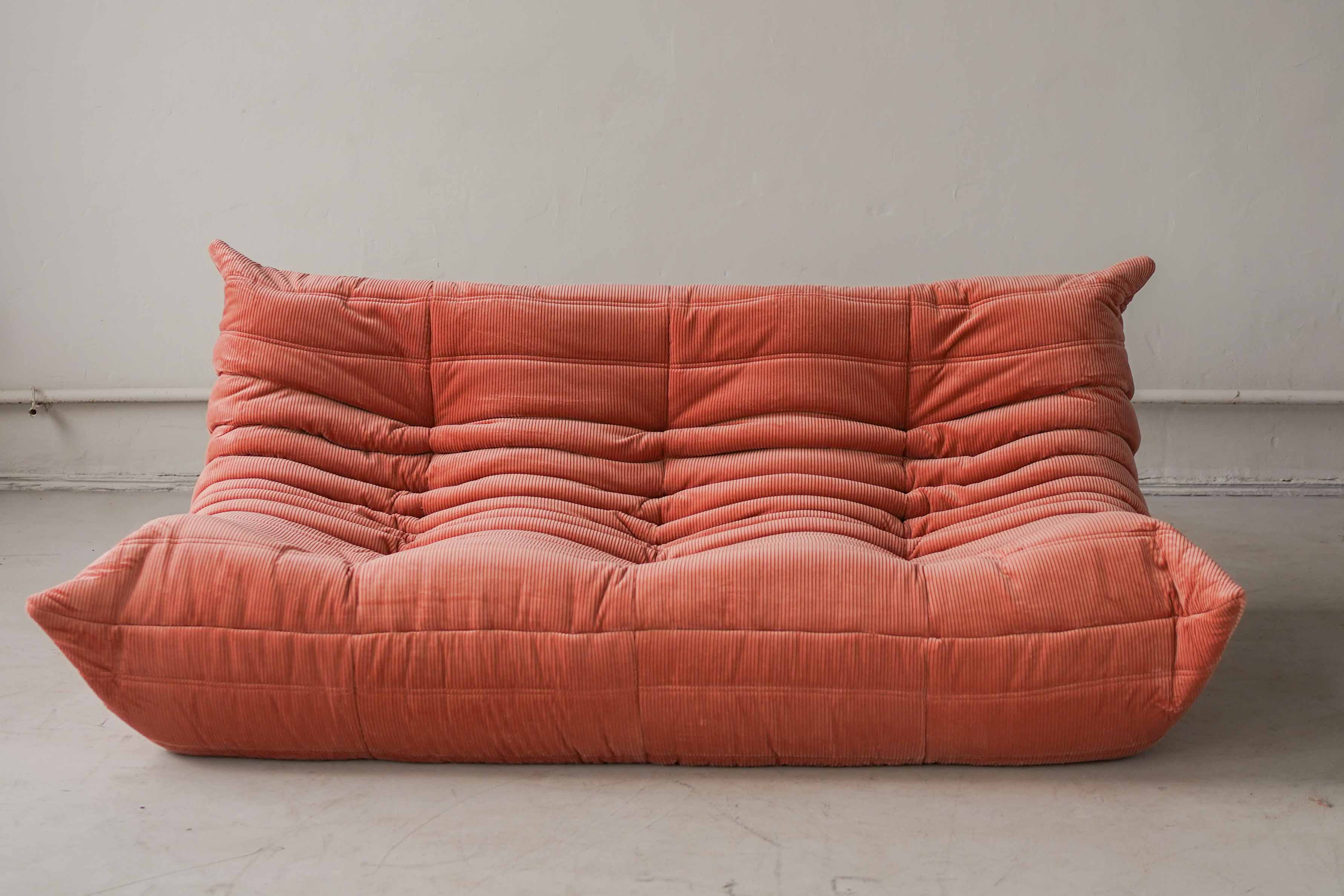 Togo Sofa 3-Seater Cord Coral
