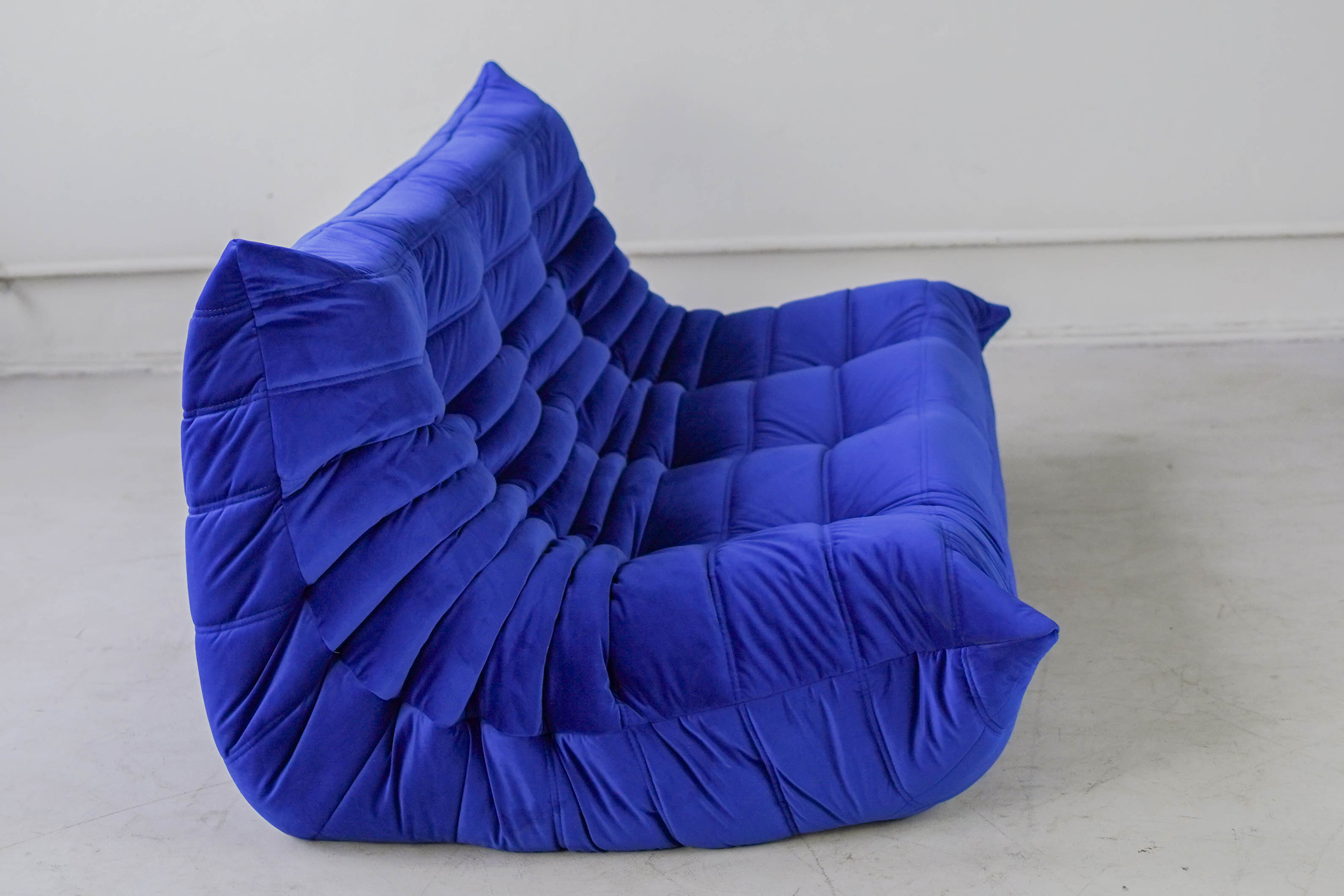 Togo Sofa 3-seater Velvet Cobalt Blue