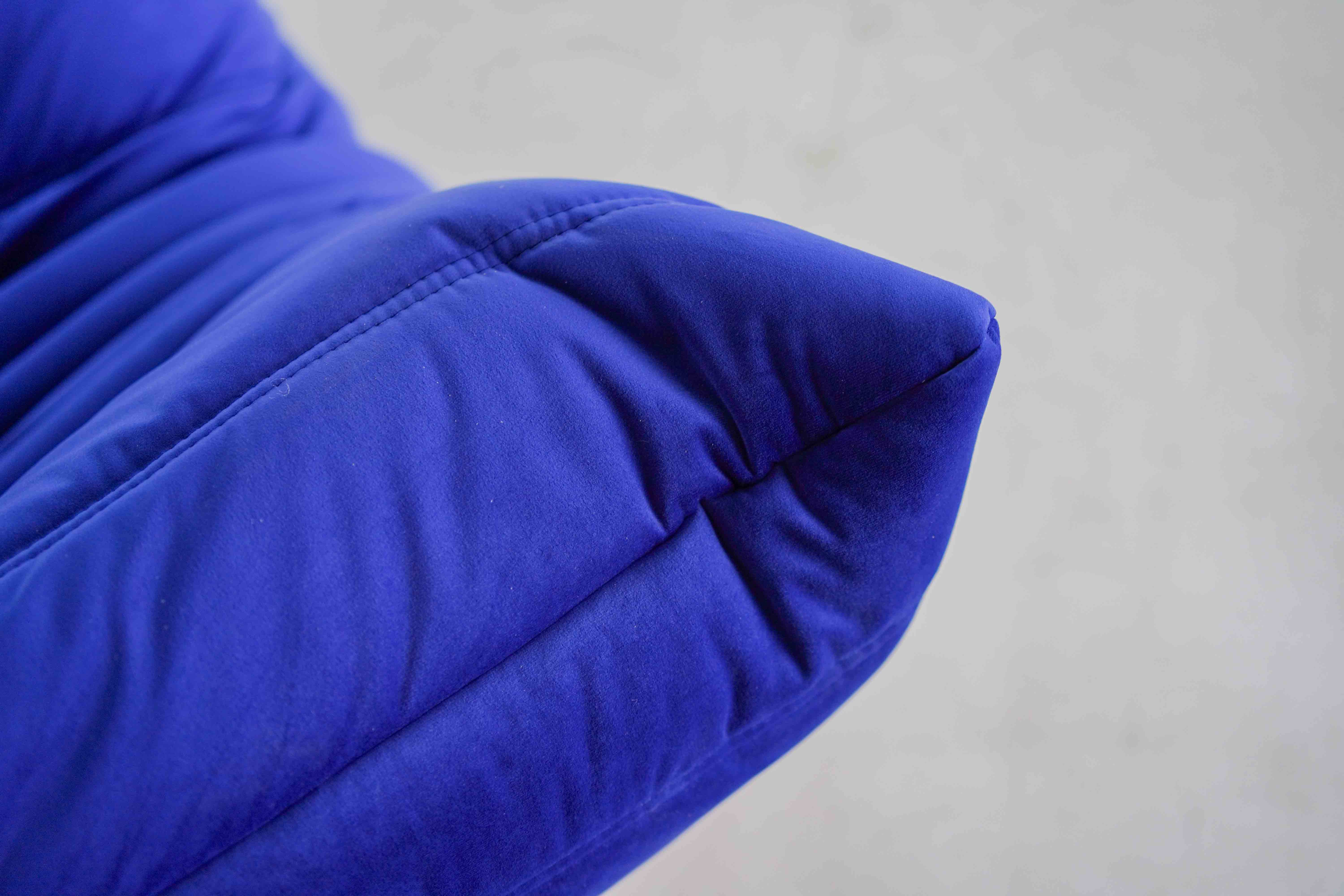 Togo corner sofa velvet cobalt blue