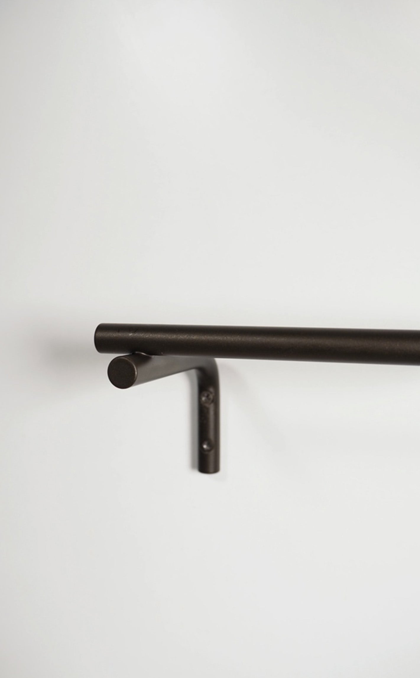 Pieni Toilet paper holder Stainless steel brown