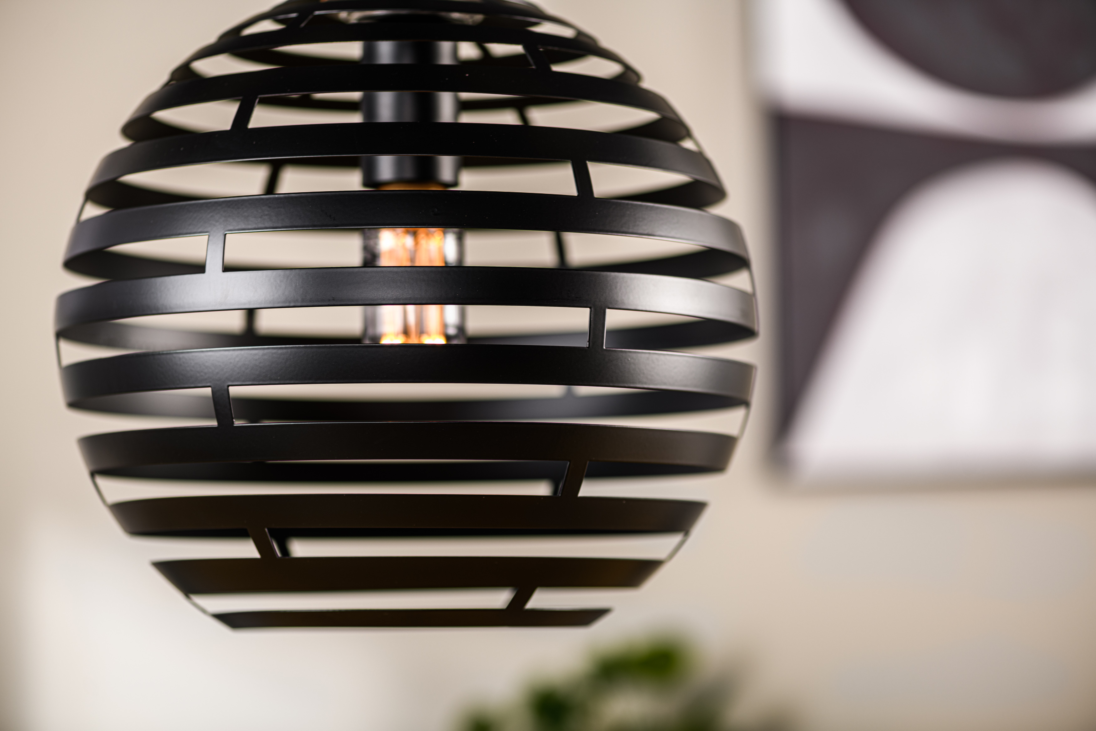 Pendant lamp metal black