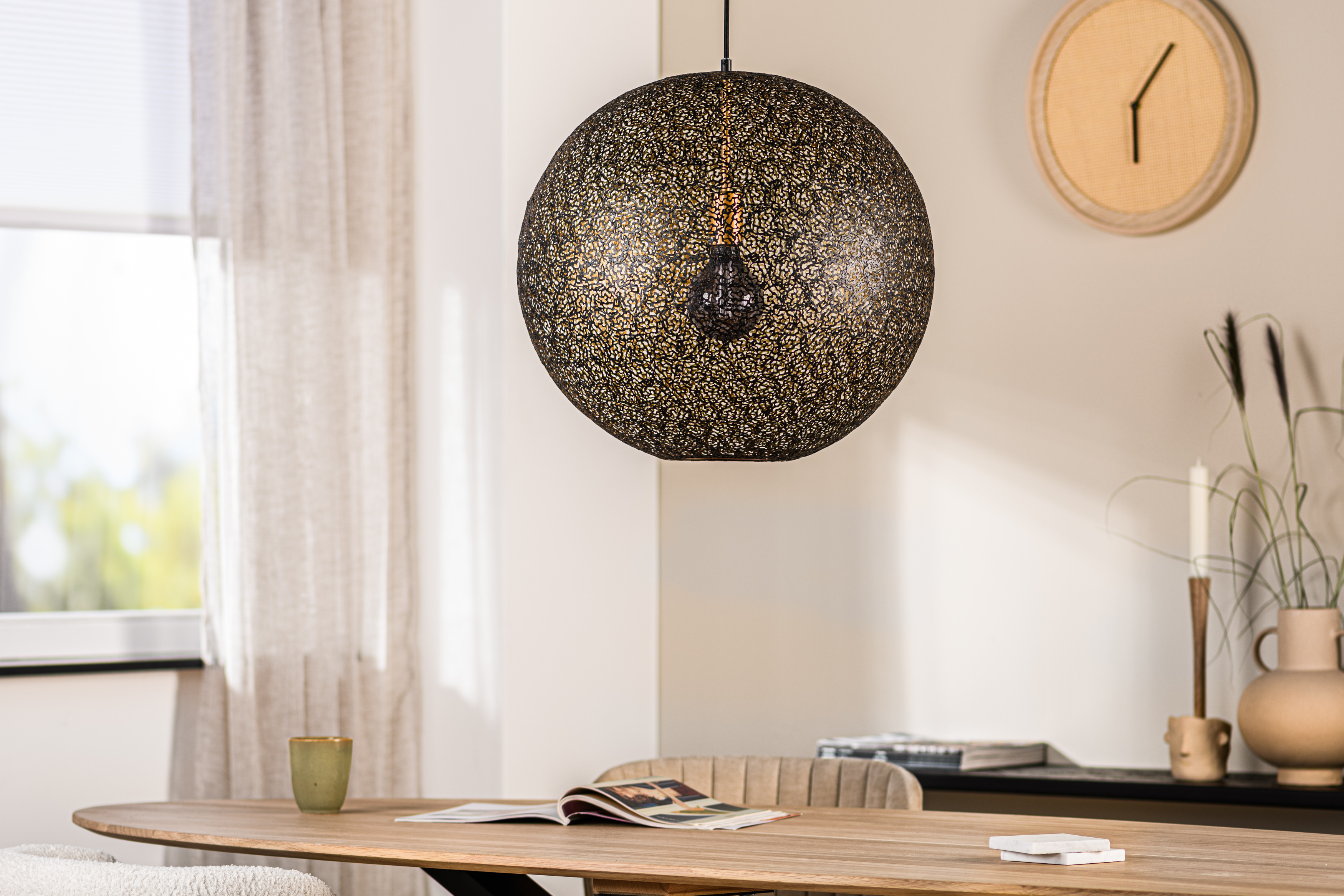 Lampada a sospensione materiale nero