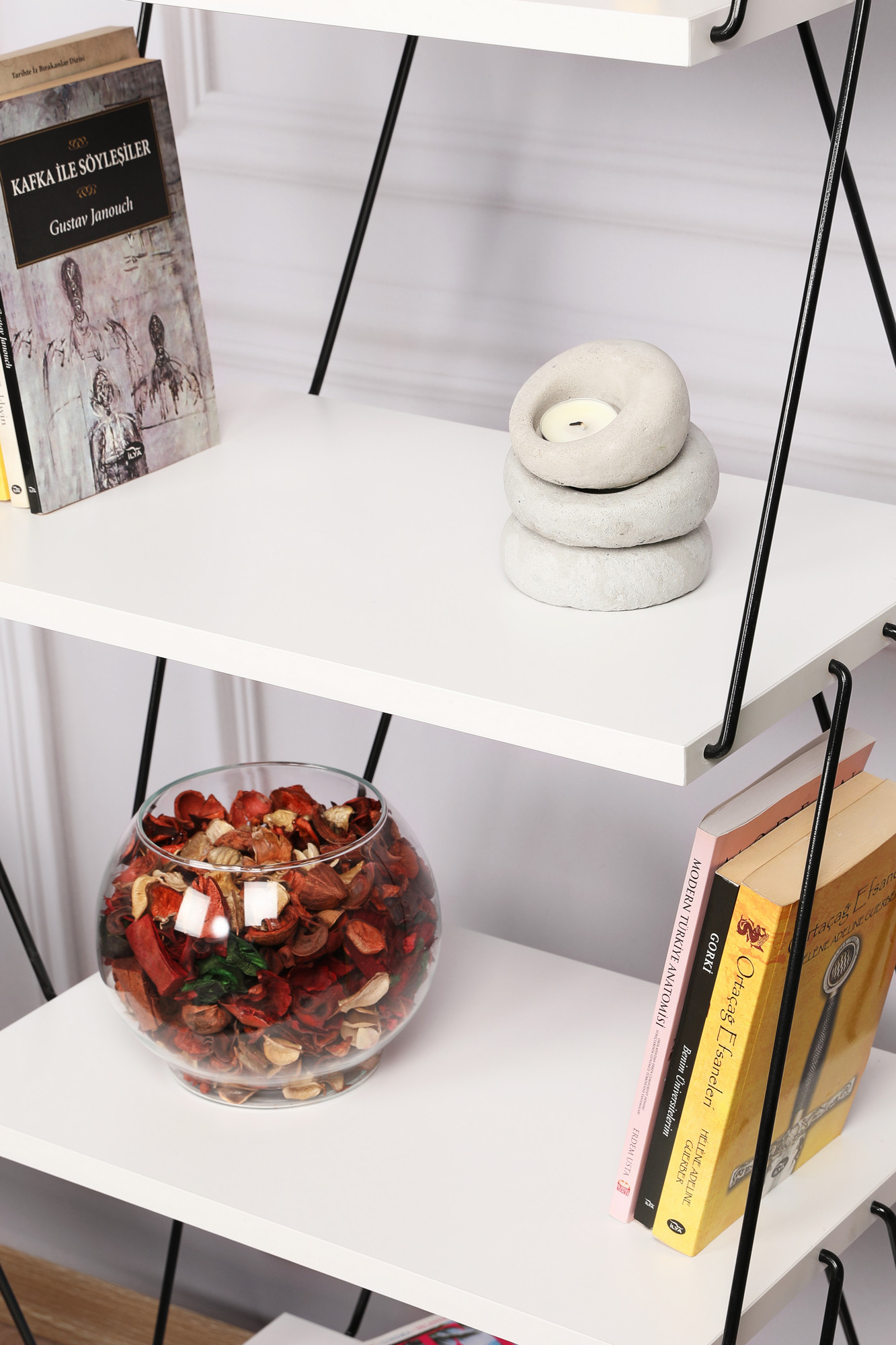 Balaban Bücherregal Holzfurnier Weiß