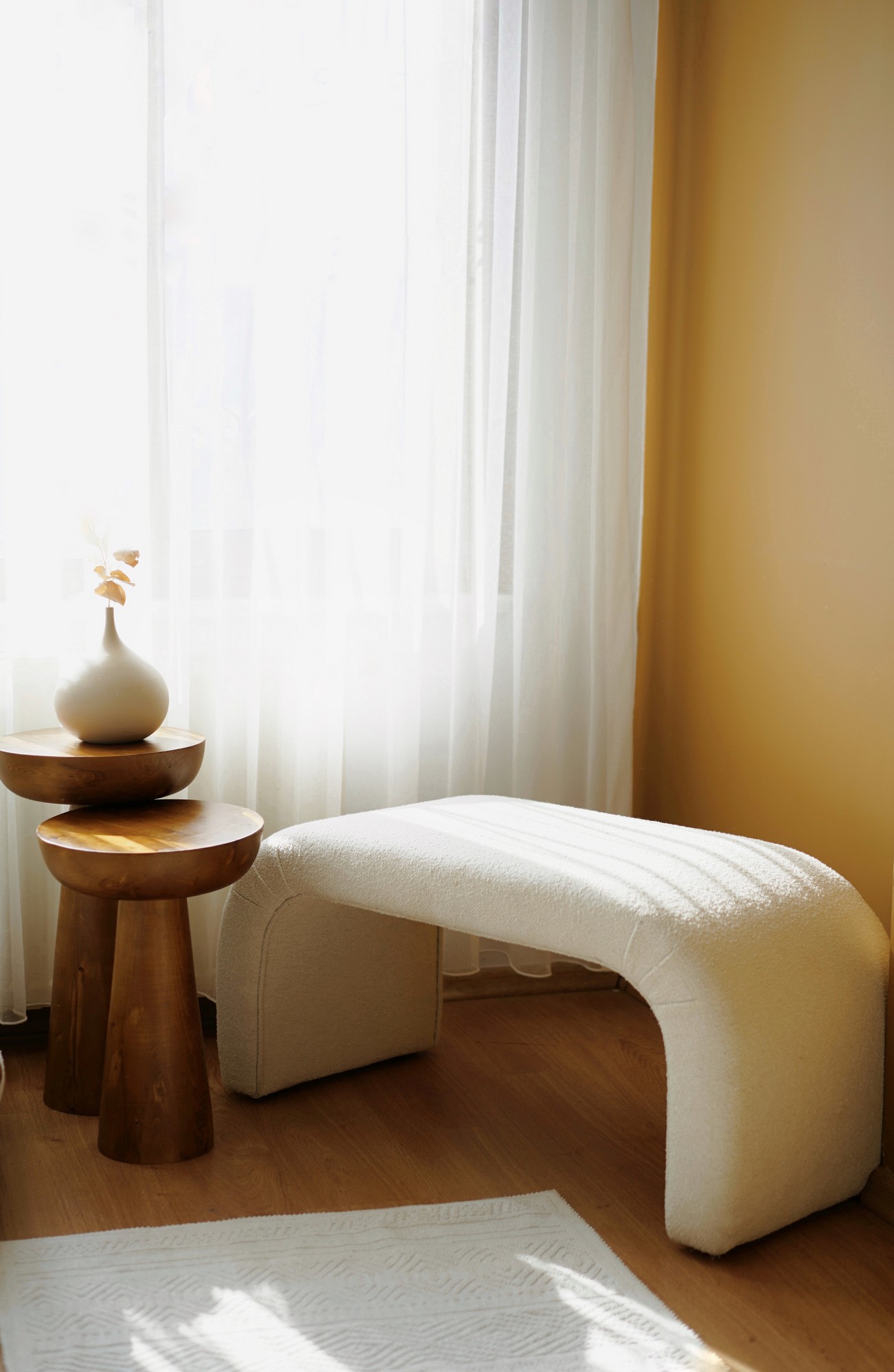Nu Bank Pouf White