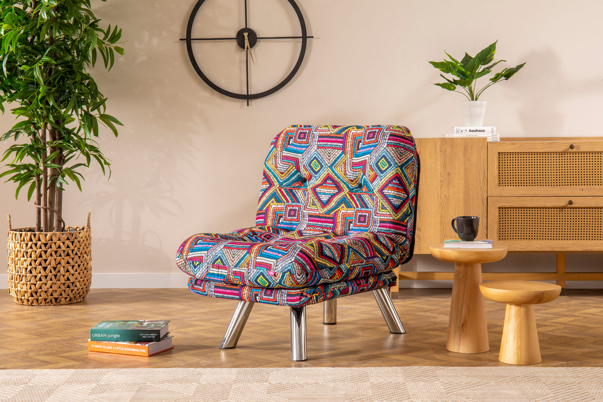 Misa Small Solo Sleeper Sofa 1-Seater Multicolored