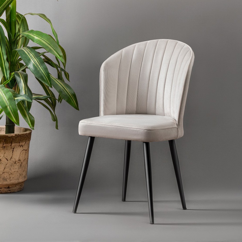 2x Rubi Dining chair Cream Black