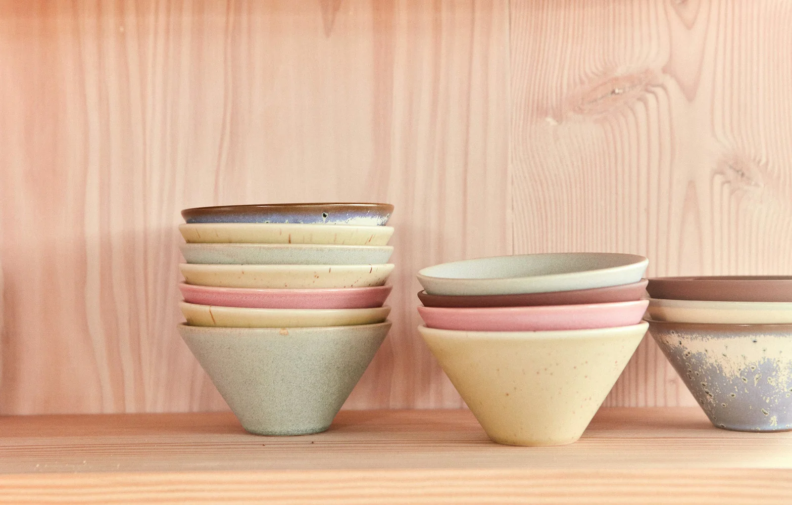 Yuka Bowl Pack of 3 Dining Ware L300692 402 Rose Light Stone Reactive Olive 1 d8488762 a782 4845 b5cb 5a84023161f1 1600x