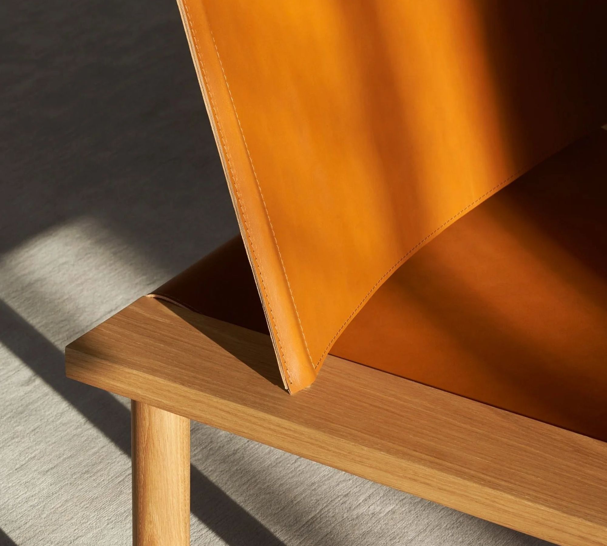 Ilma EC06 armchair leather natural