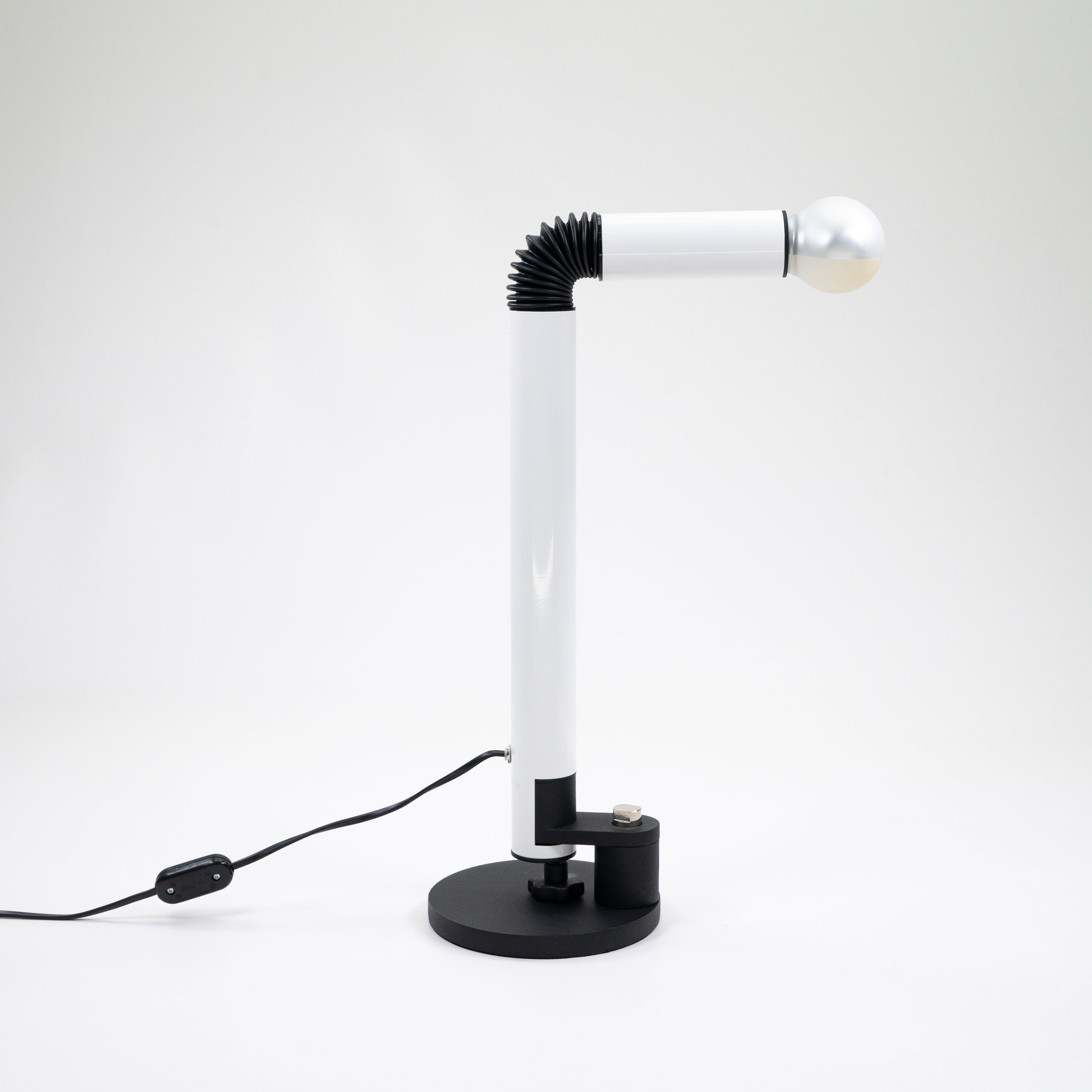 Periscope Table Lamp Metal Rubber White