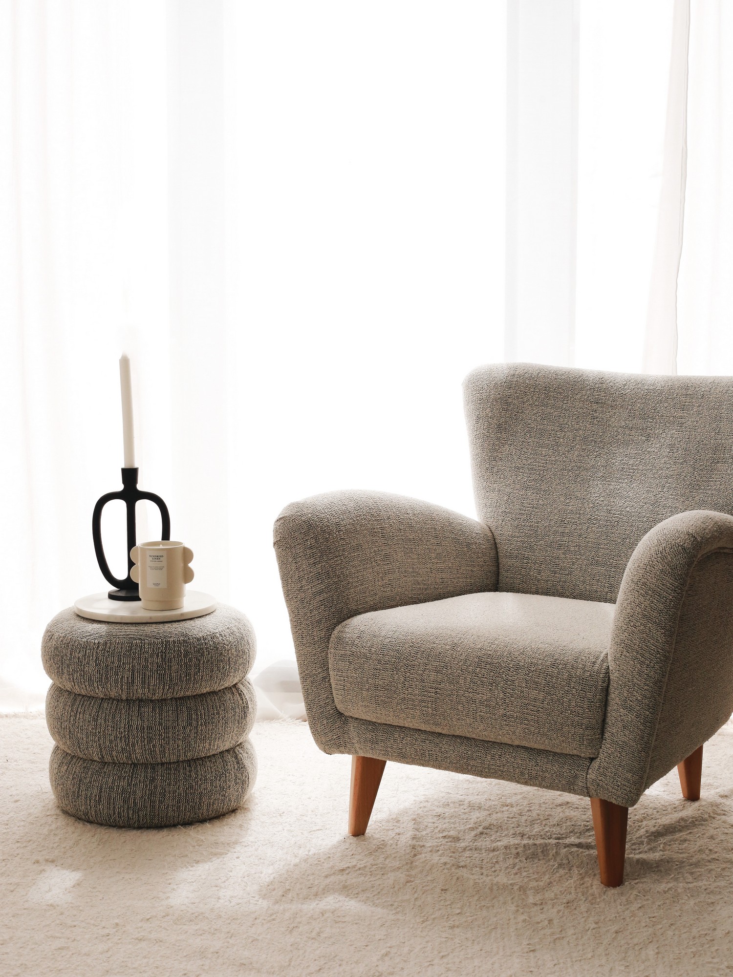 Teddy Sessel Textile Grau