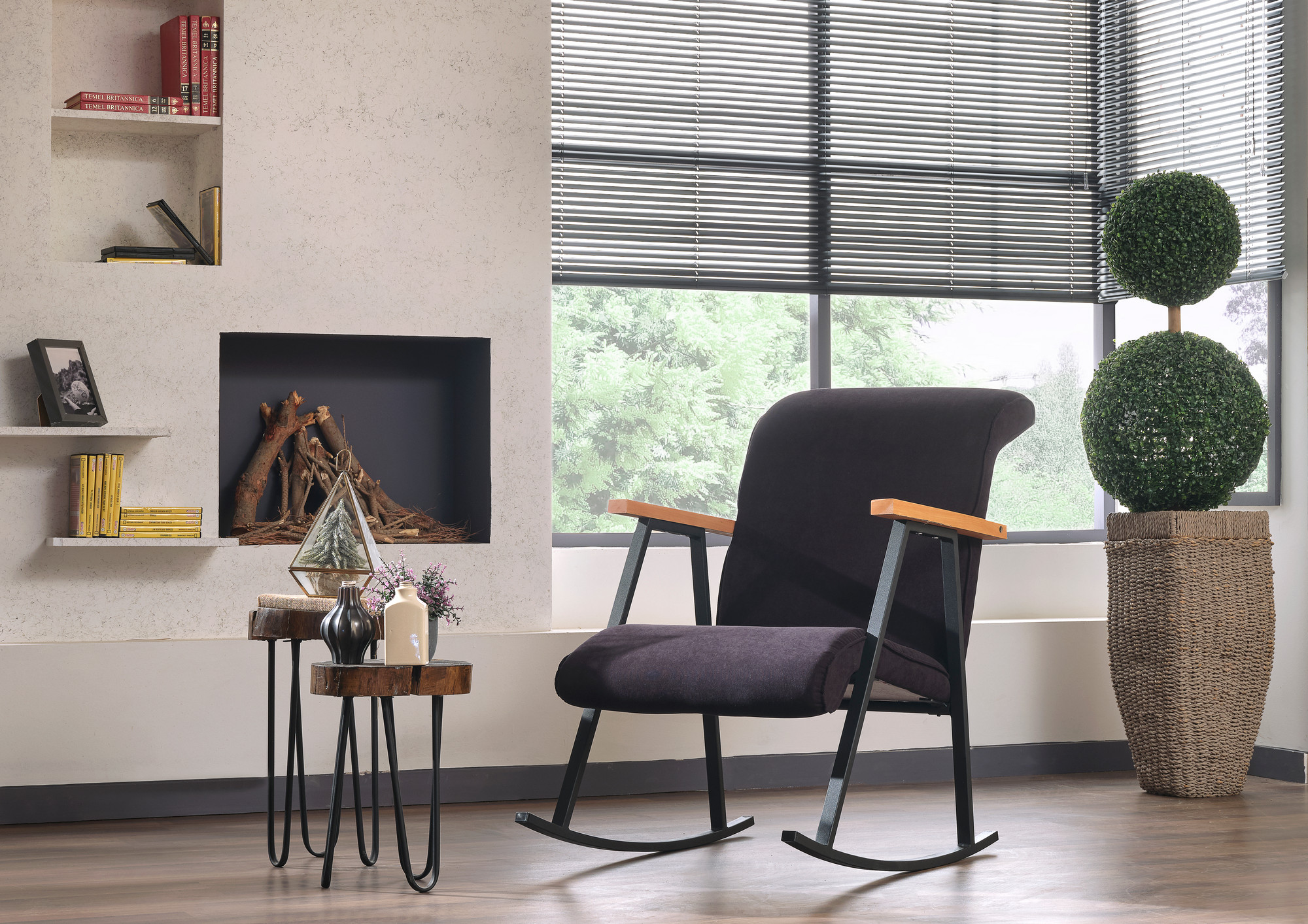 Yoka armchair Black