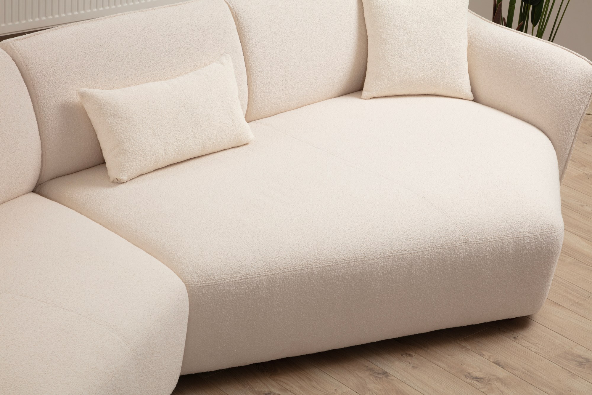 Mentis Corner Sofa Cream