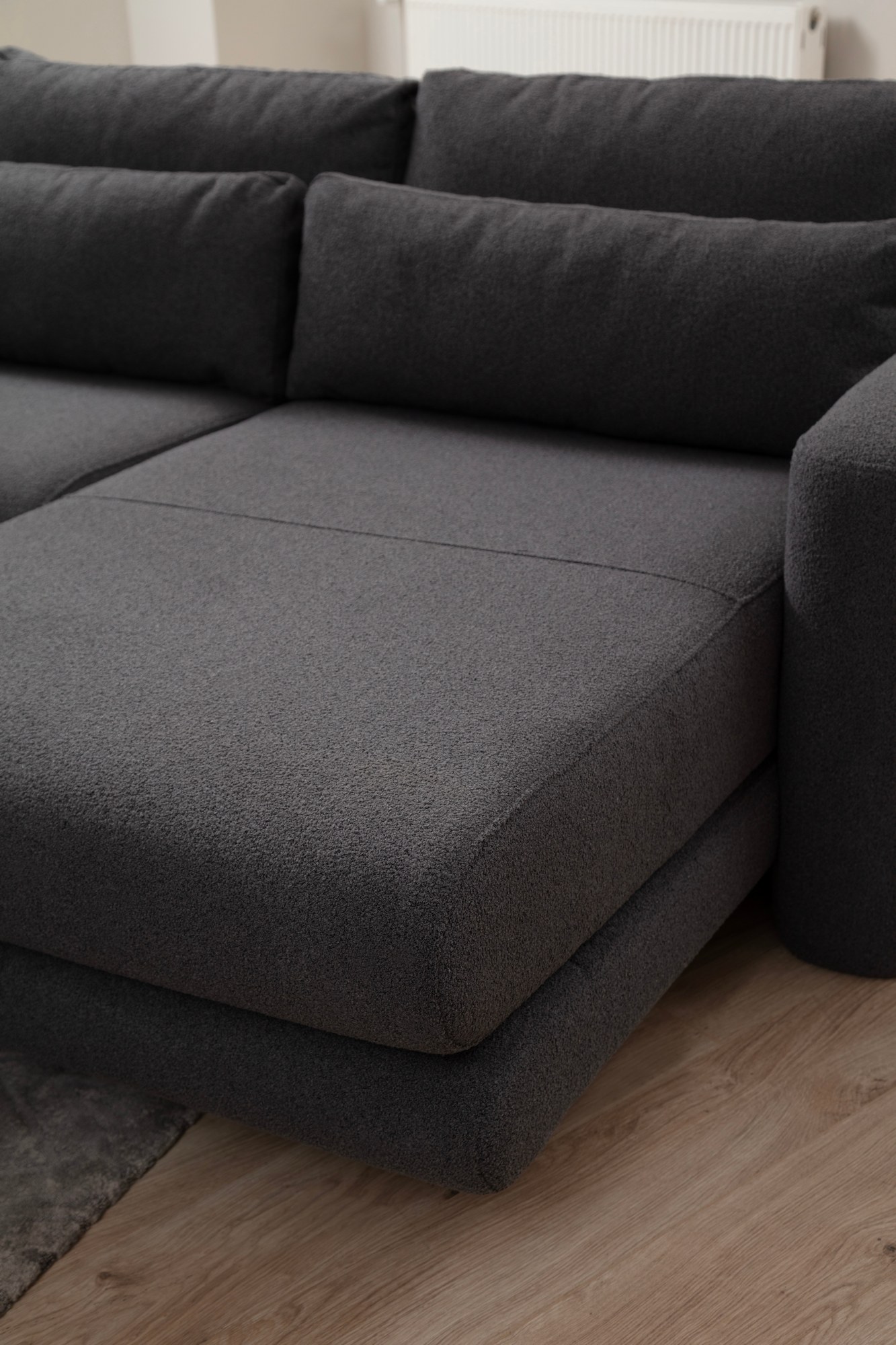 Lily corner sofa right grey