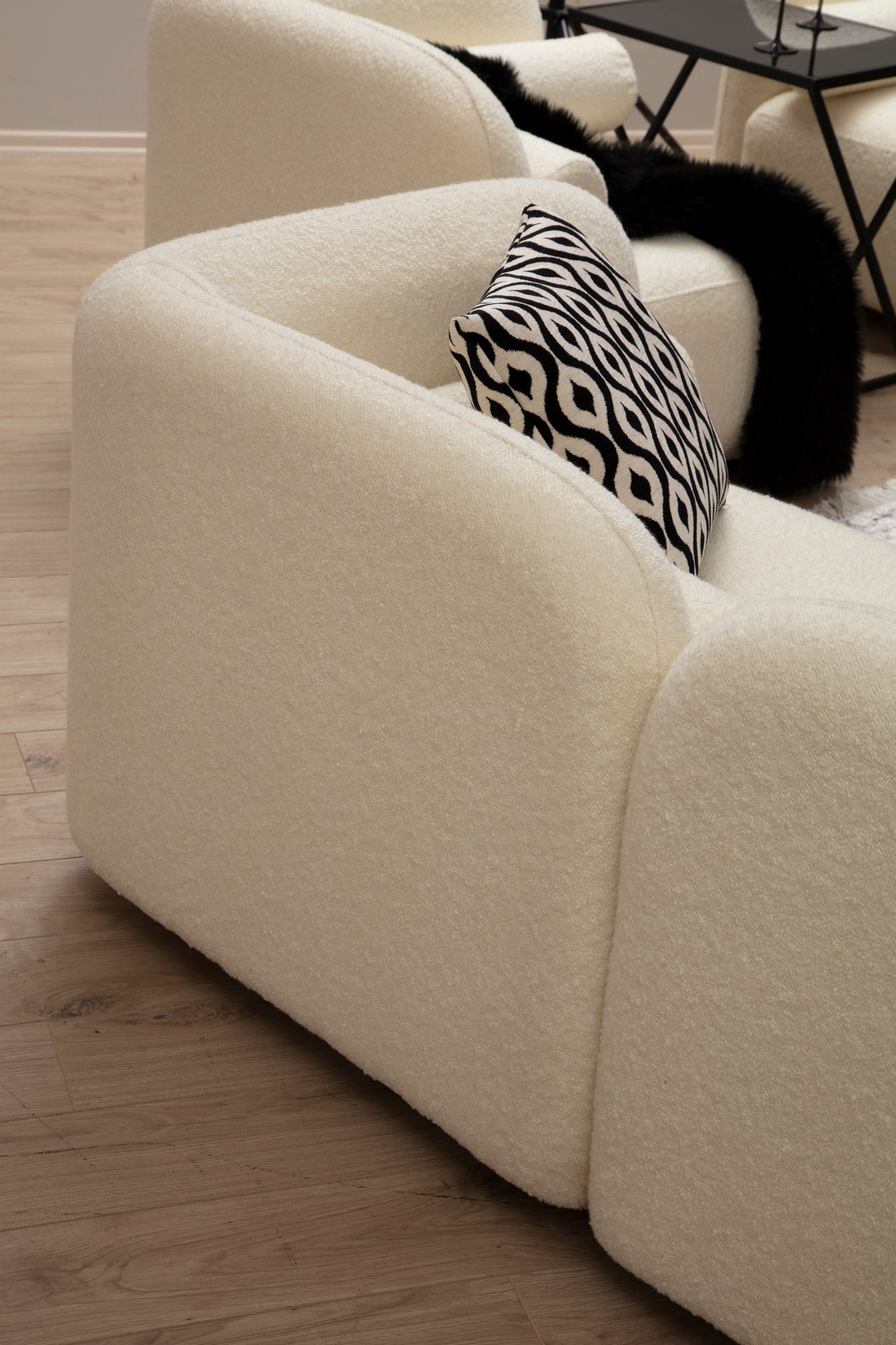 Victoria 2-Sitzer Sofa Creme