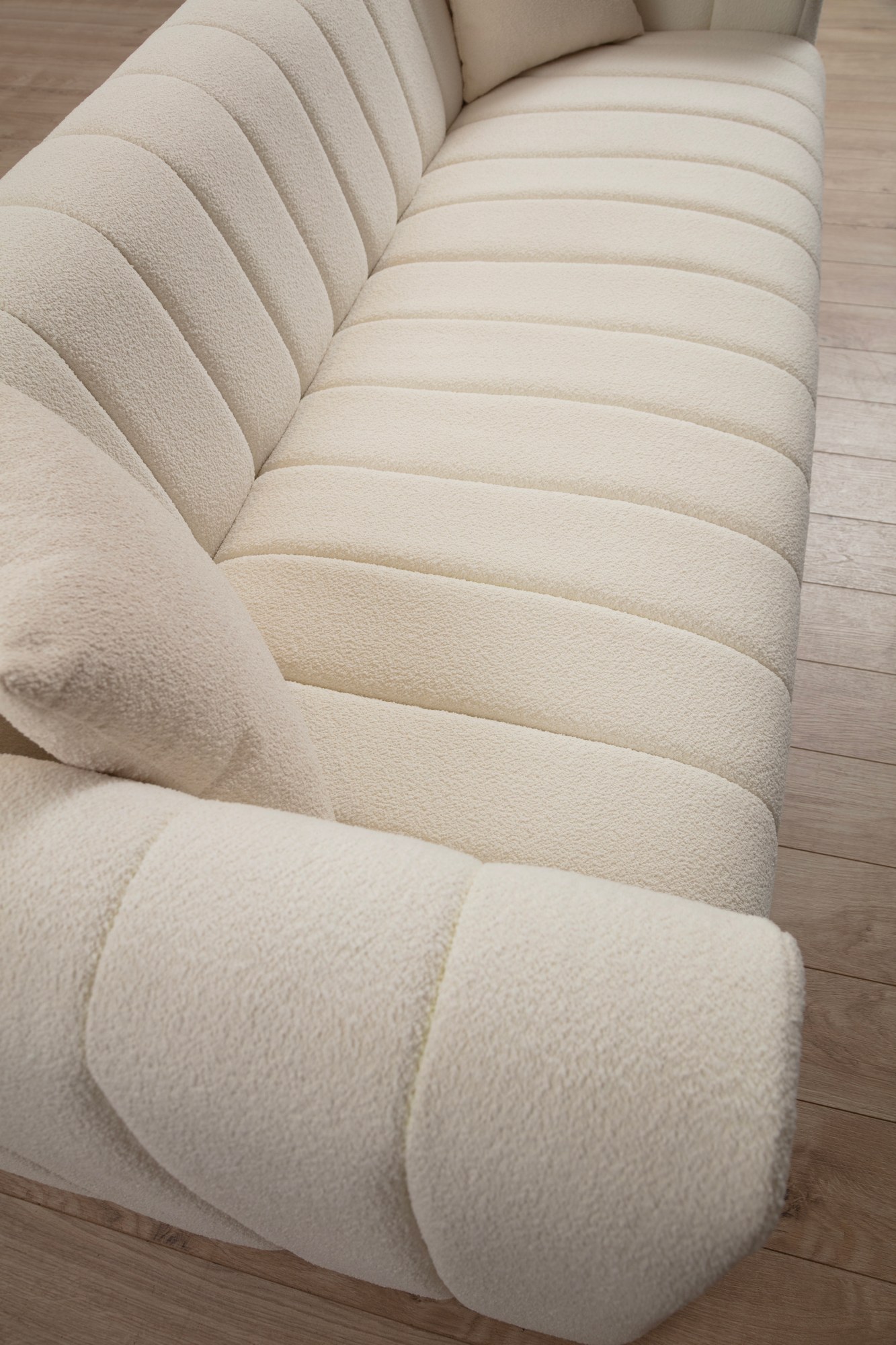 Royal 3-seater sofa cream