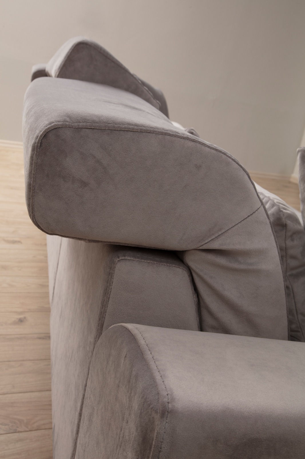Frido Sofa Light Grey