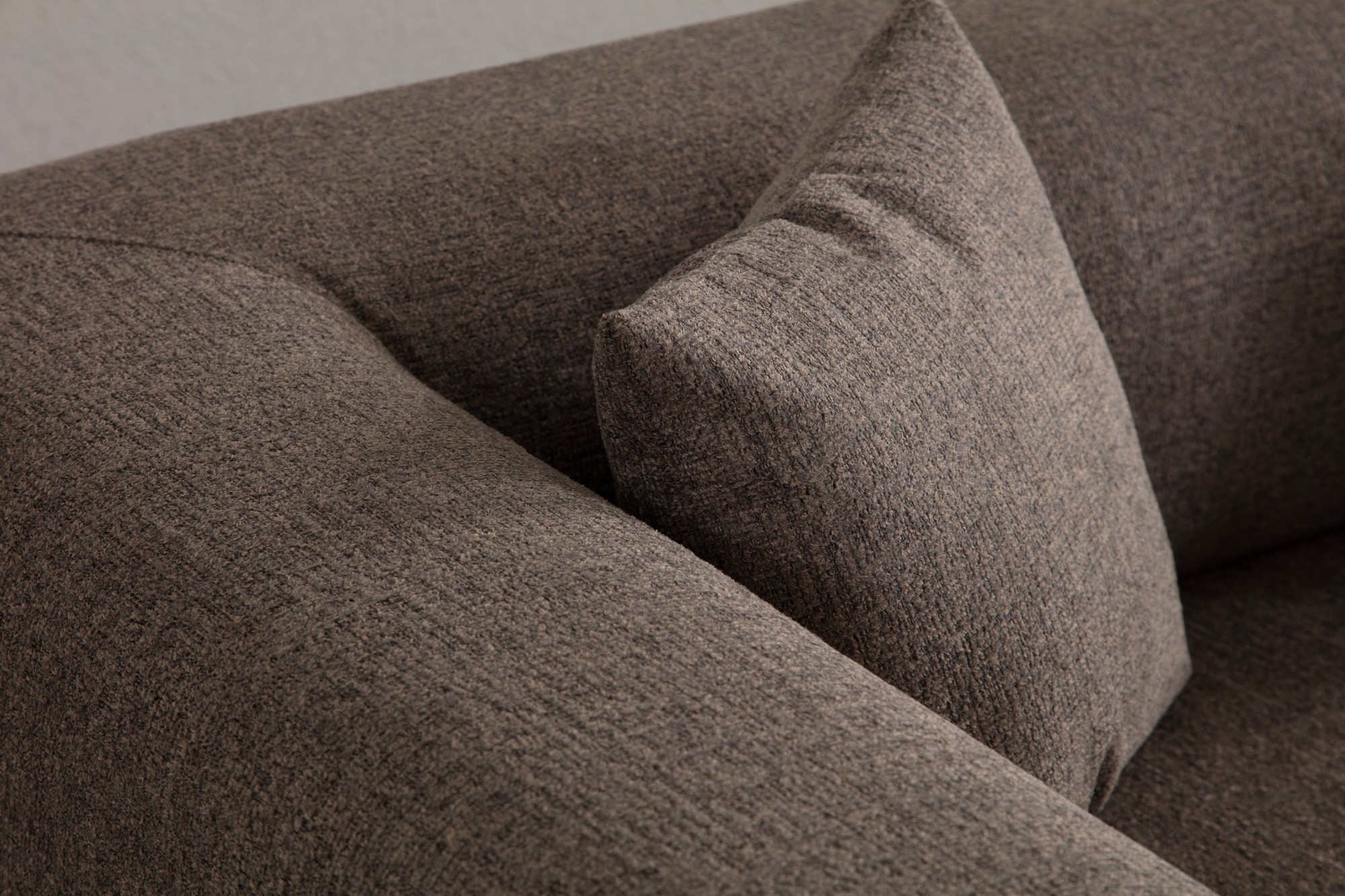 Gio 3-seater sofa brown