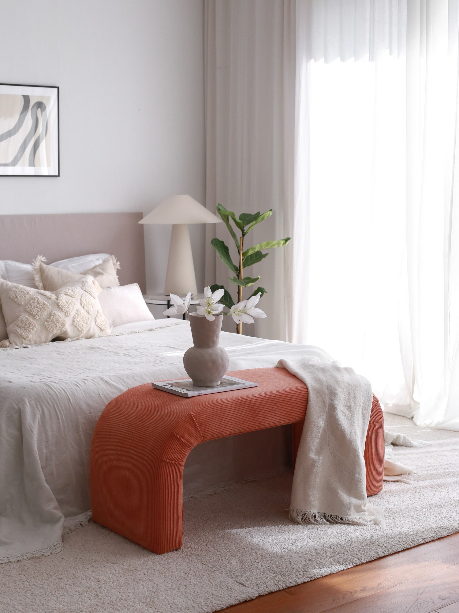 Nu Hocker Coral Red
