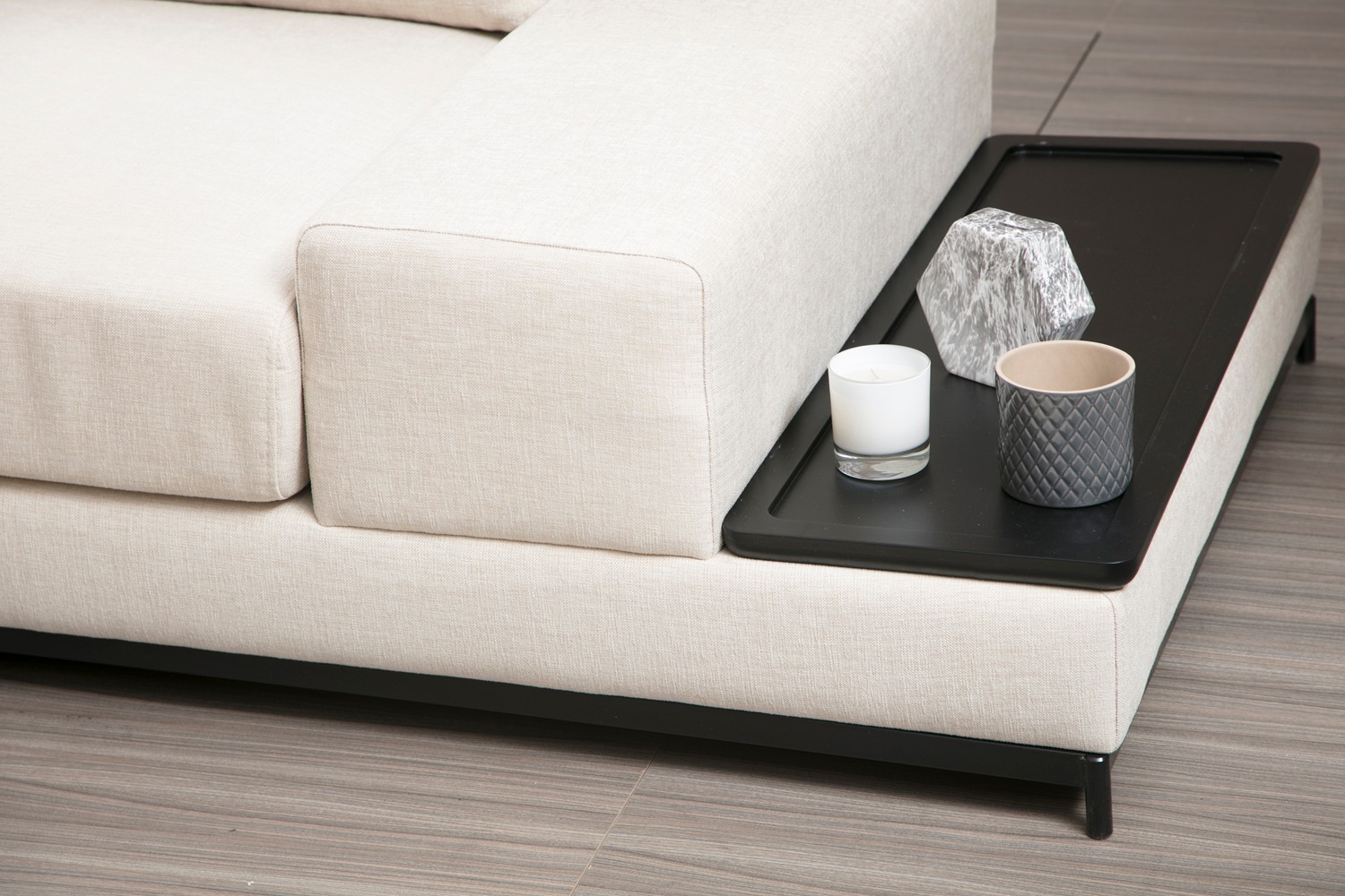 4-seater sofa with side table Beige