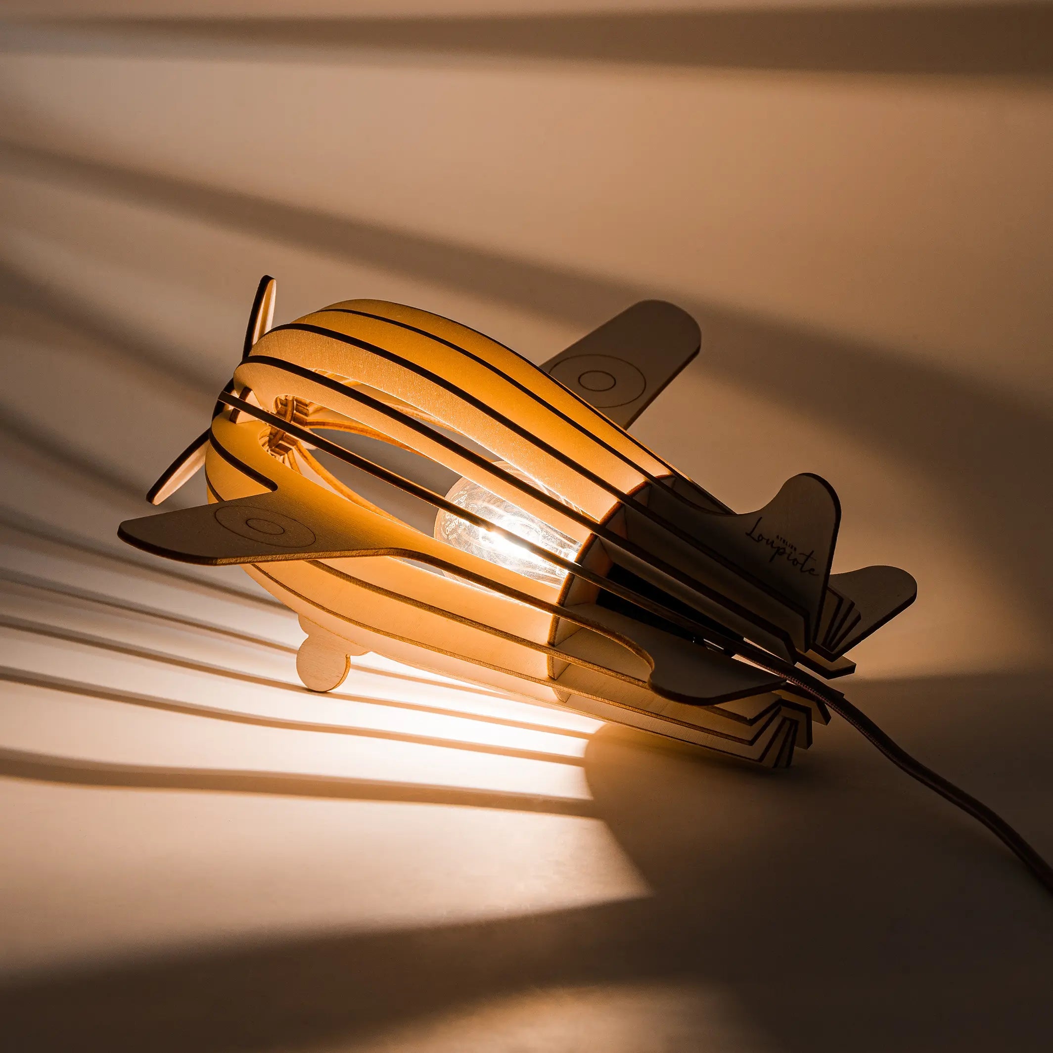 Antoine Baladeuse Desk lamp Airplane Wood