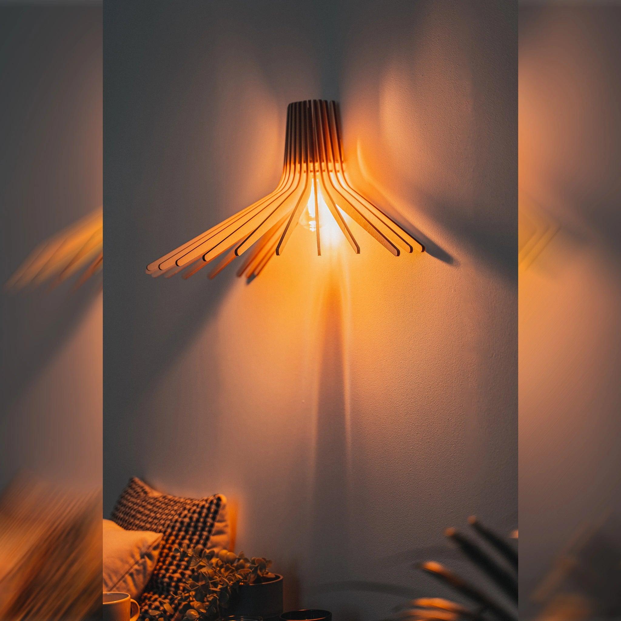 Azur Wandlampe Holz