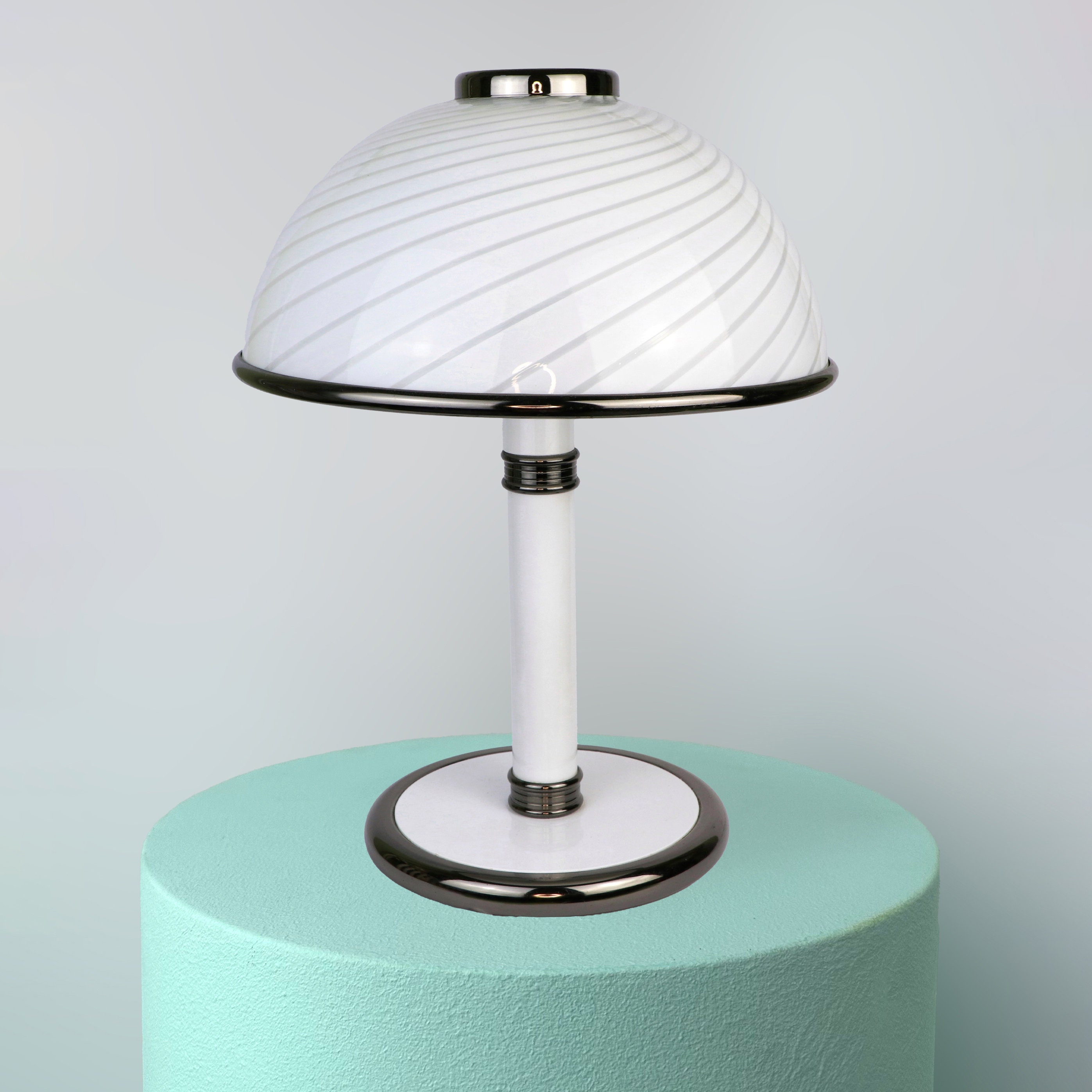 Lampada da tavolo a fungo vintage in vetro di Murano anni '80