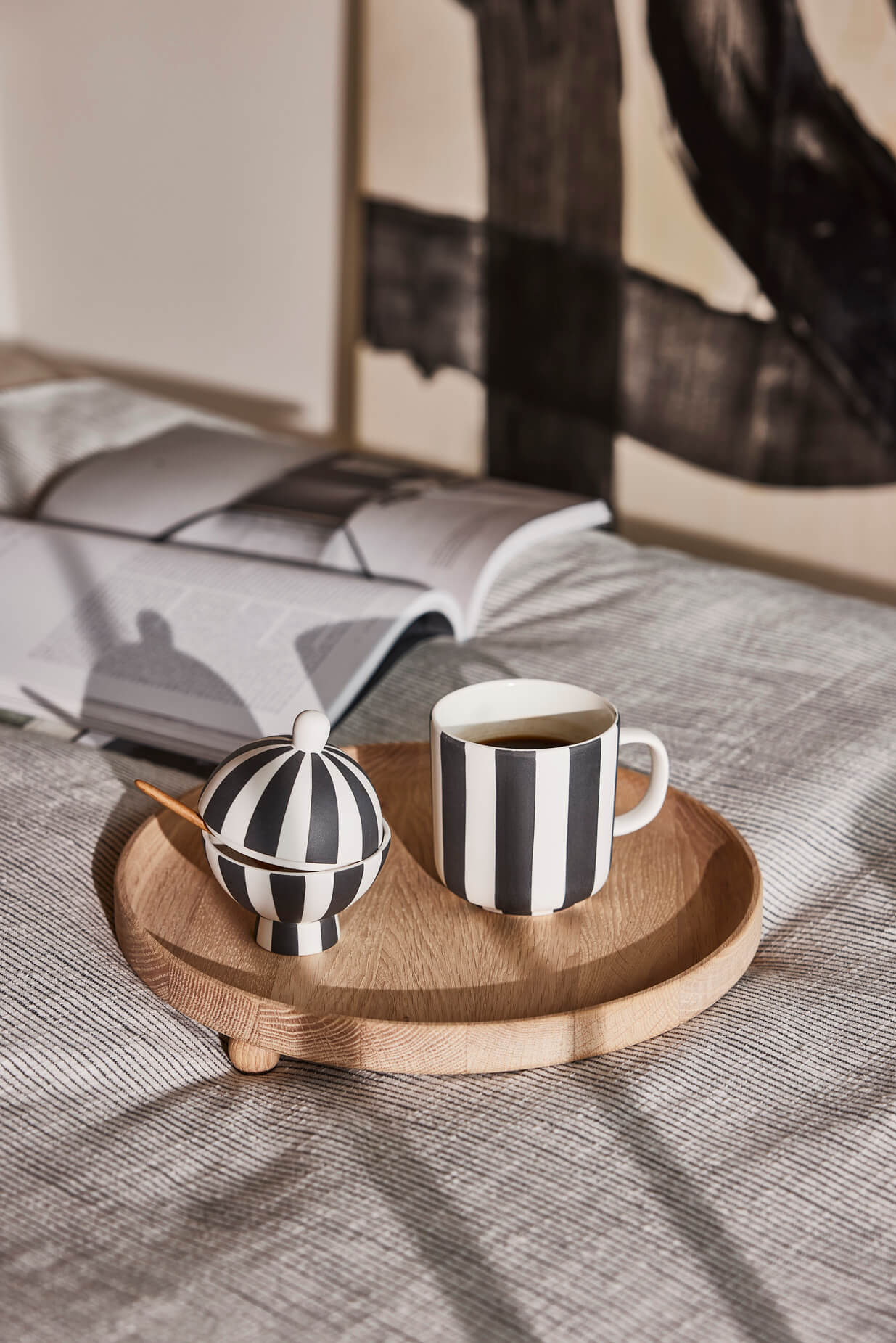 Toppu Cup Fine Ceramic Black White