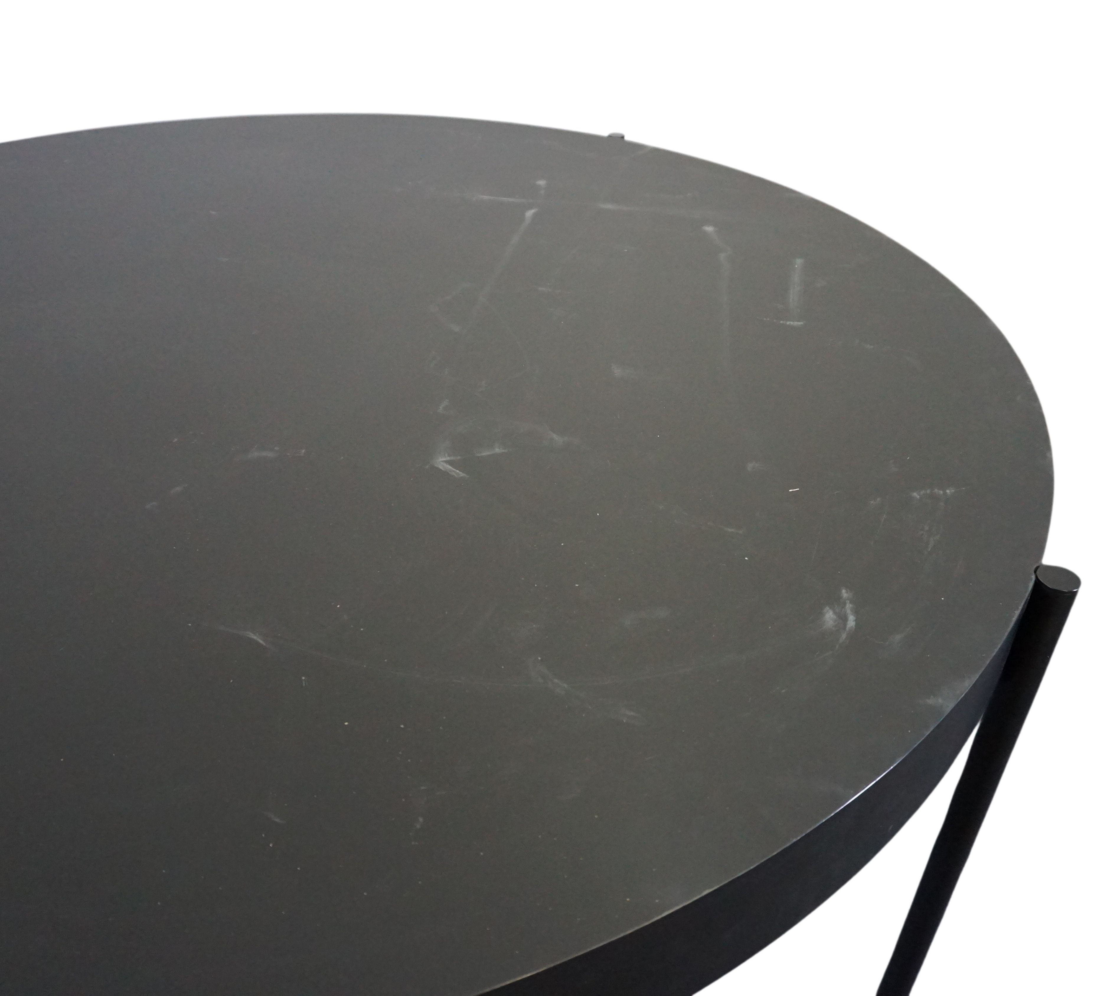 Series 430 Esstisch Schwarz Ø 160cm