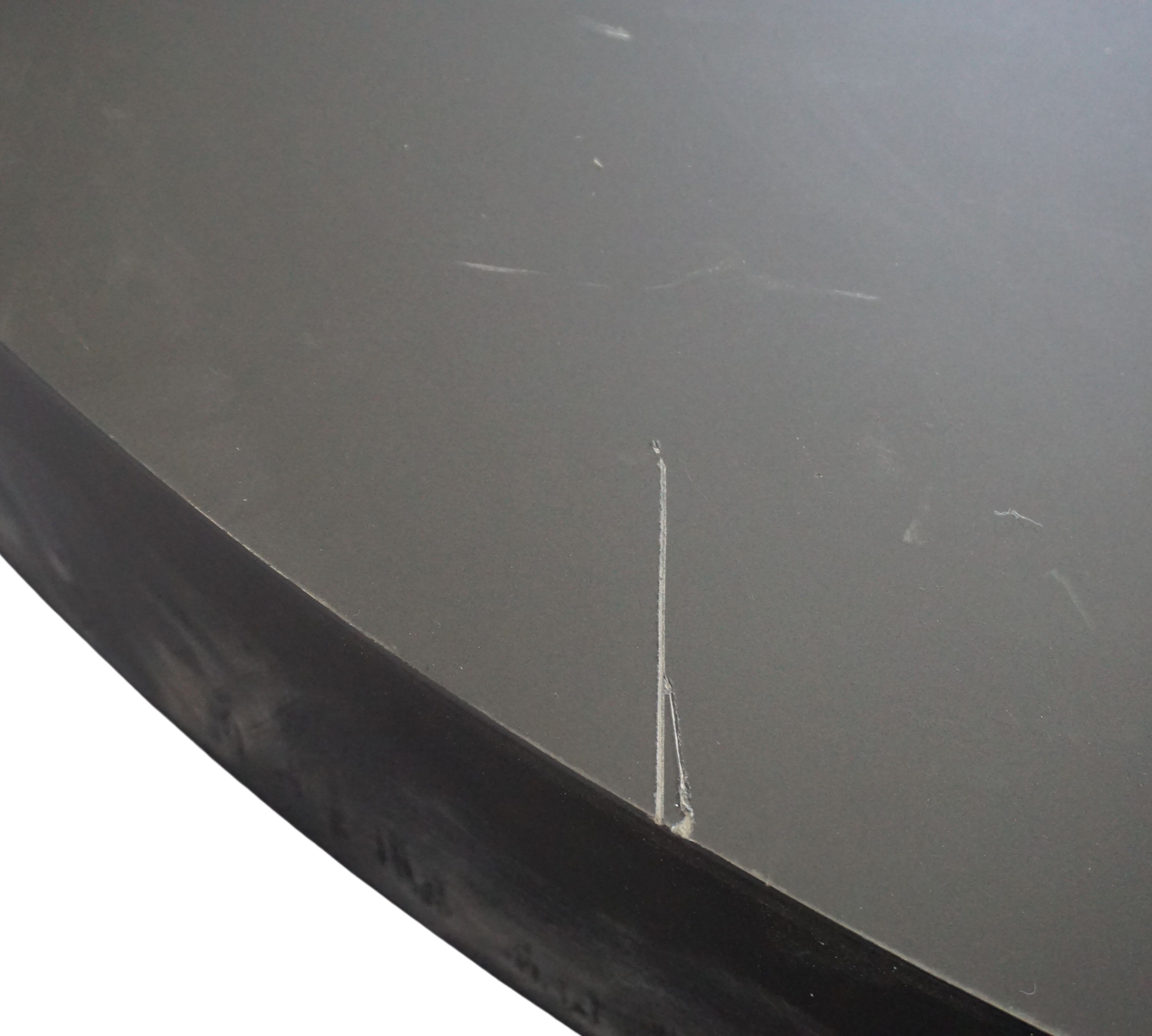 Series 430 Dining table Black Ø 160cm