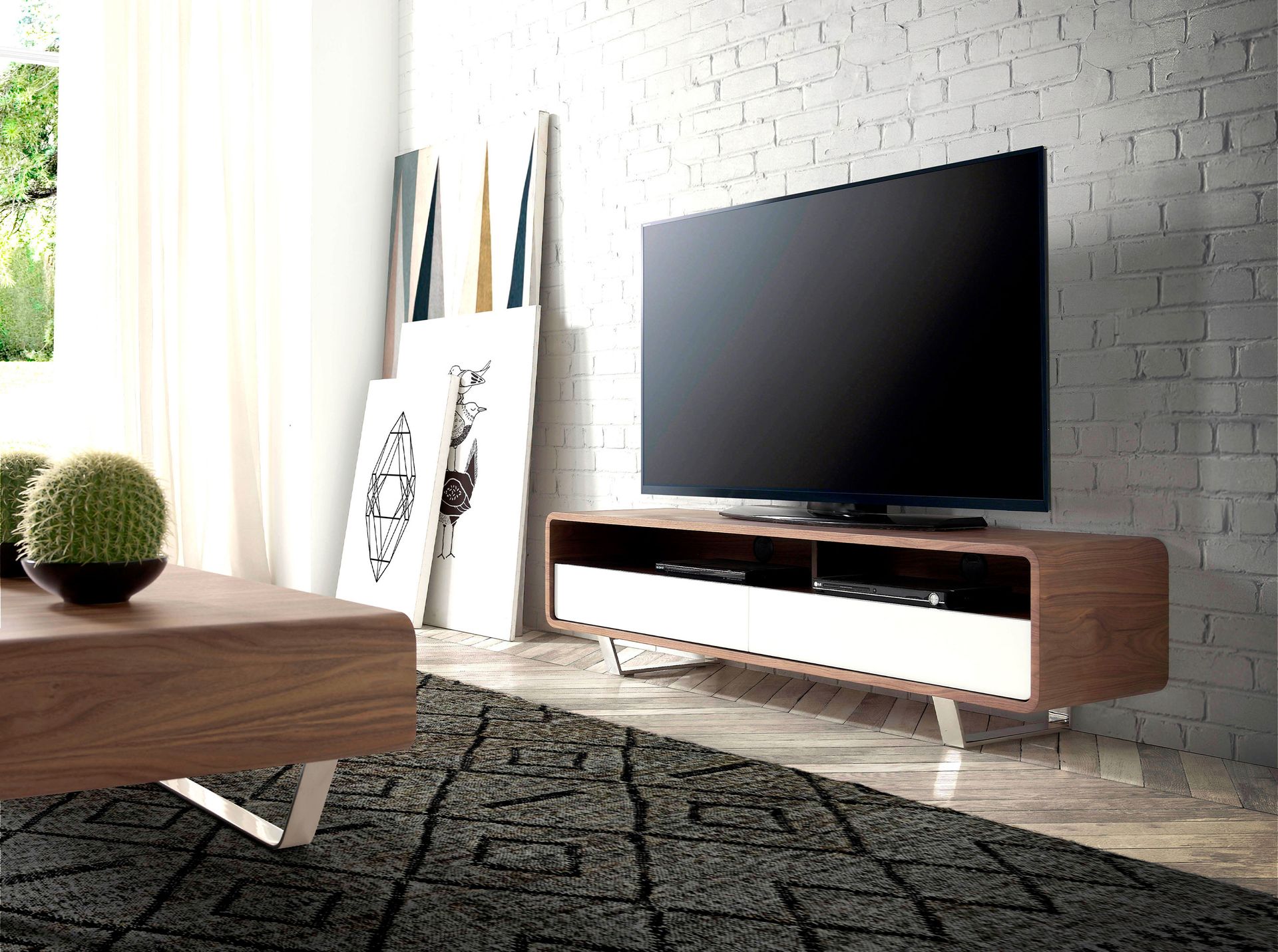 Lowboard Chrome-plated steel Wood veneer