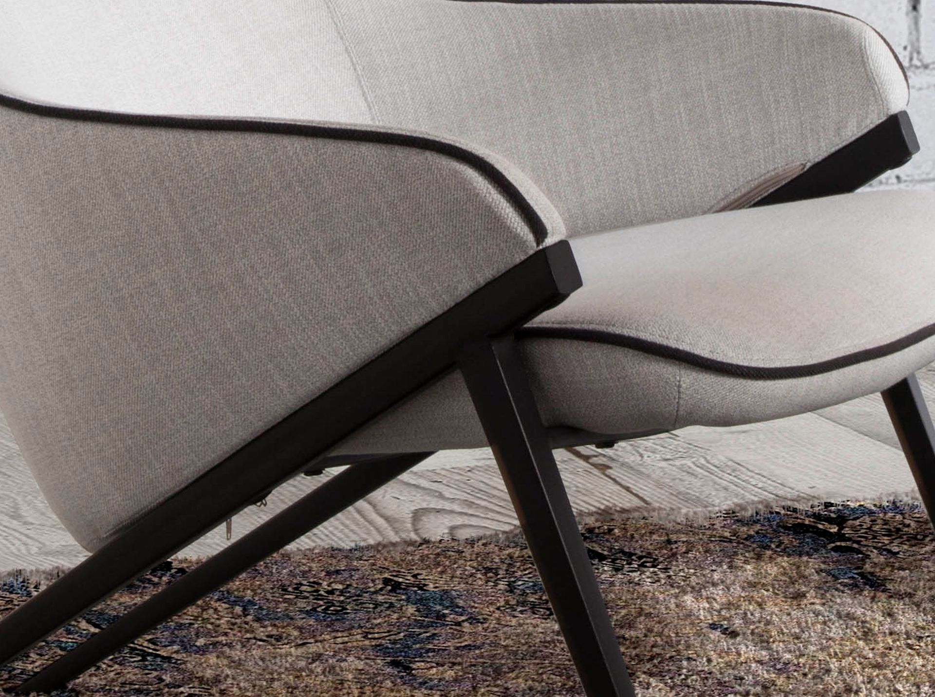 5009 Armchair Grey