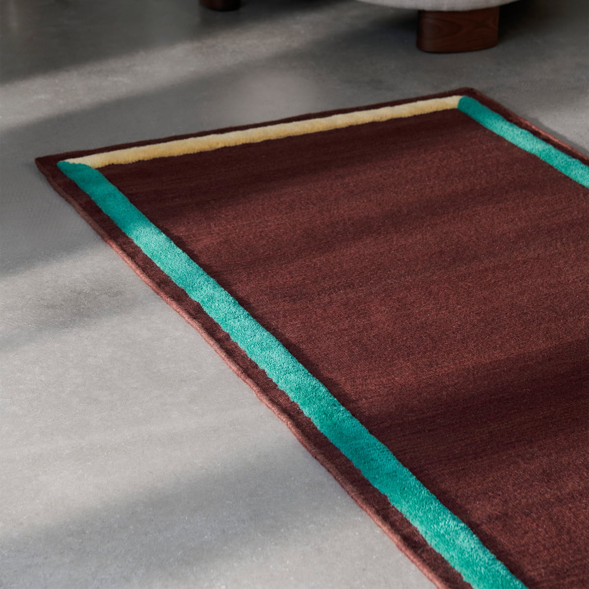 Framed AP13 Teppich Wolle Plum