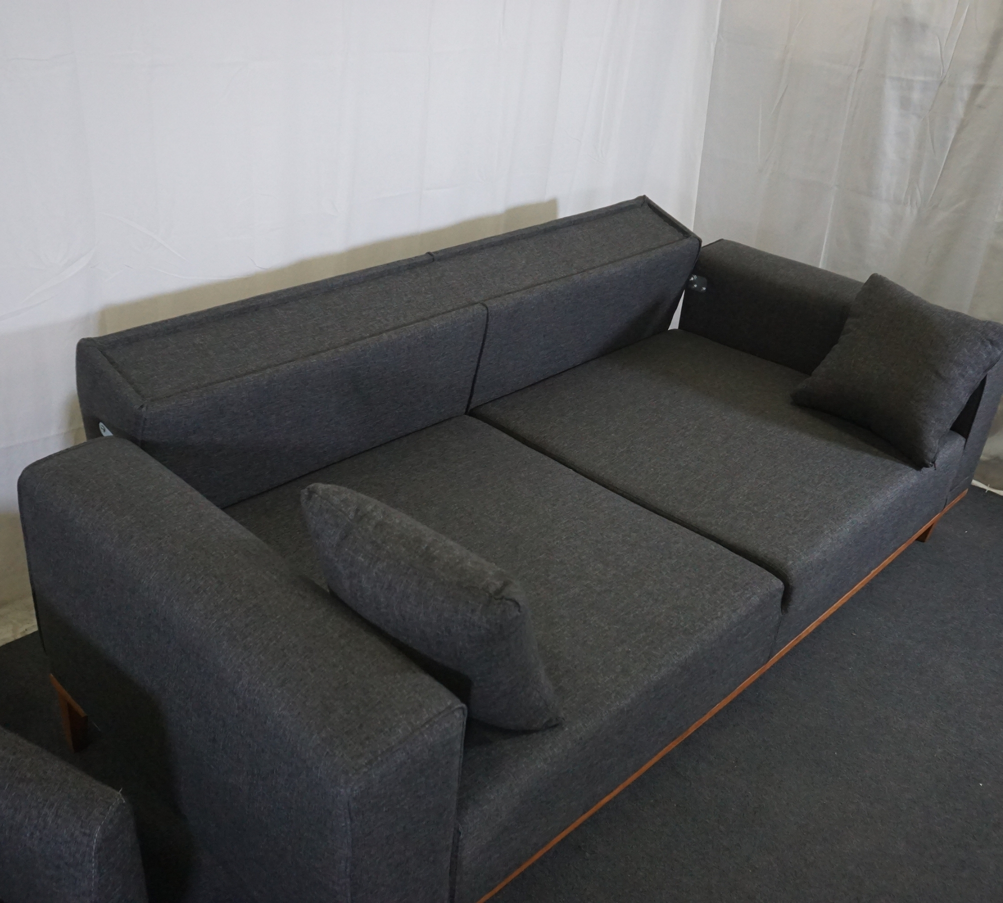 Liones 1053 Sleeper Sofa Set Charcoal