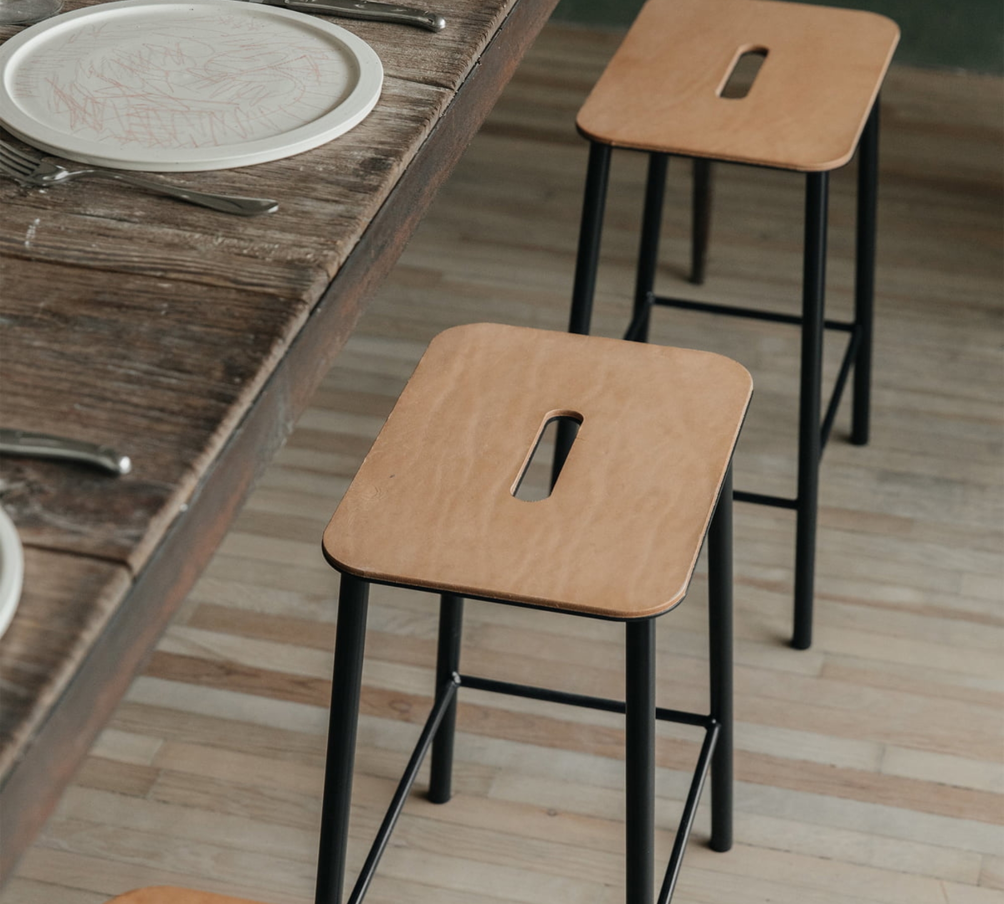 Adam Chair Oak