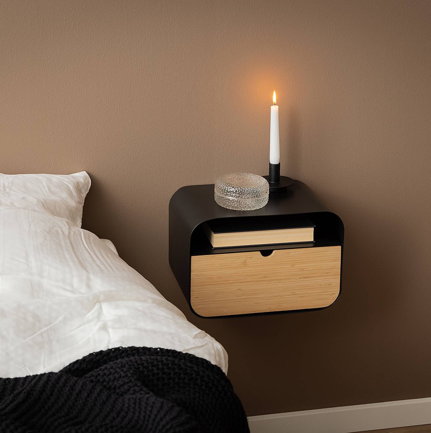 Luchca Hanging bedside table Bamboo Metal