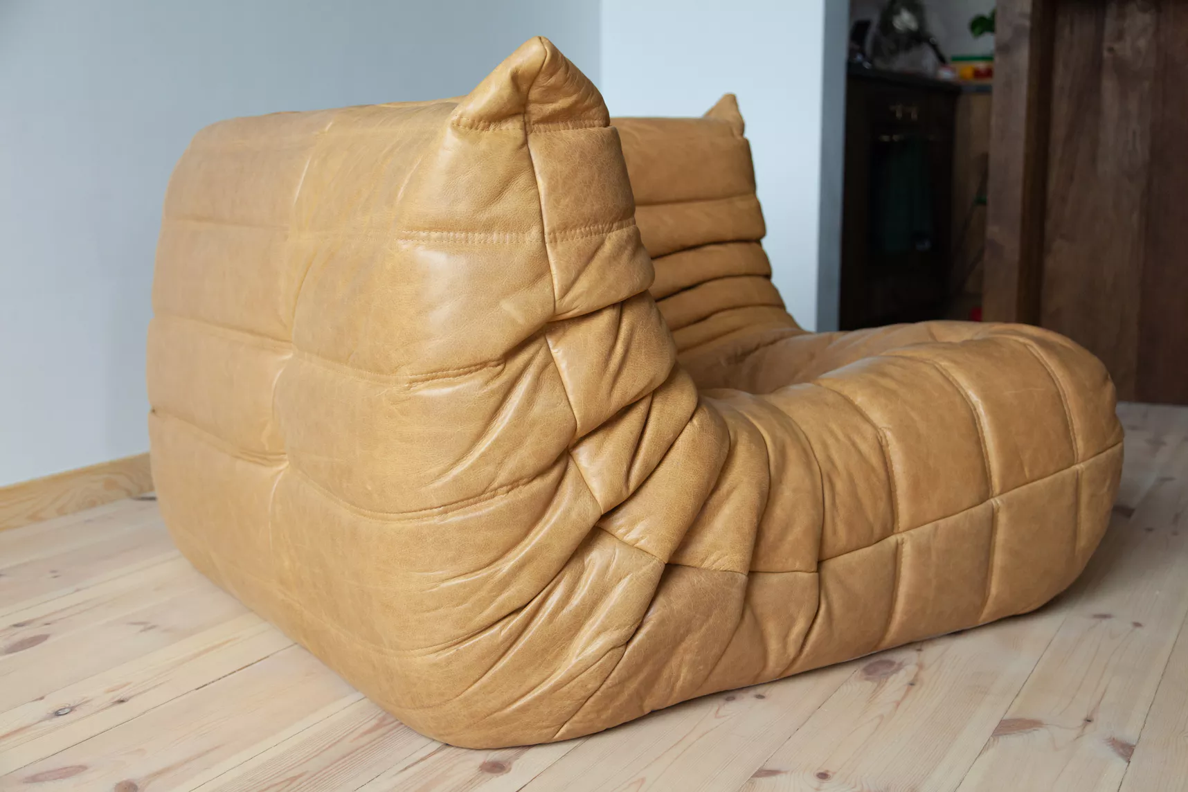 Togo Sectional Sofa Pull-Up Leather Camel Brown