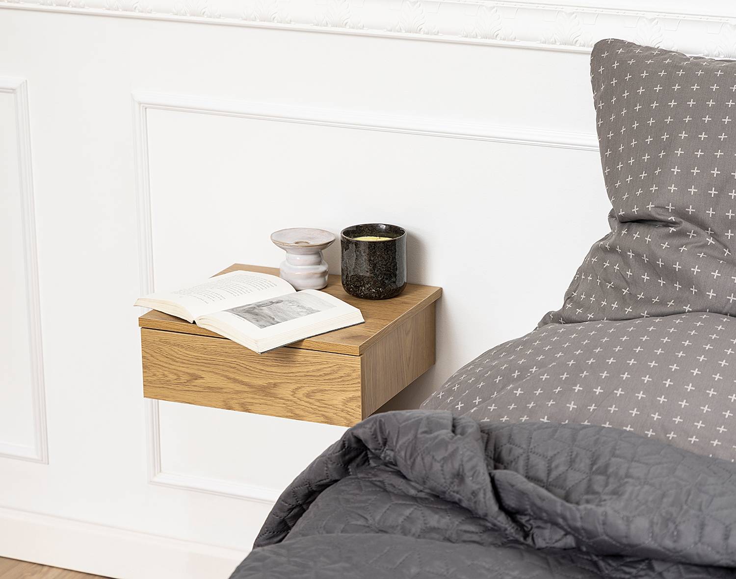 Chartee Hanging Nightstand Wild Oak Decor