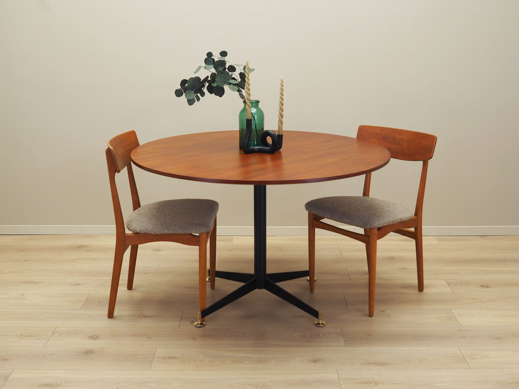 Dining table Teak wood 1970s 120cm
