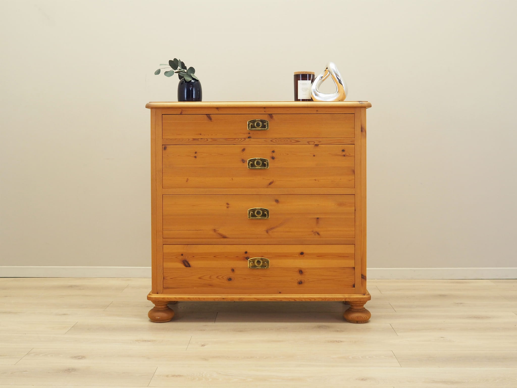 Chest of drawers Pine wood 2000s