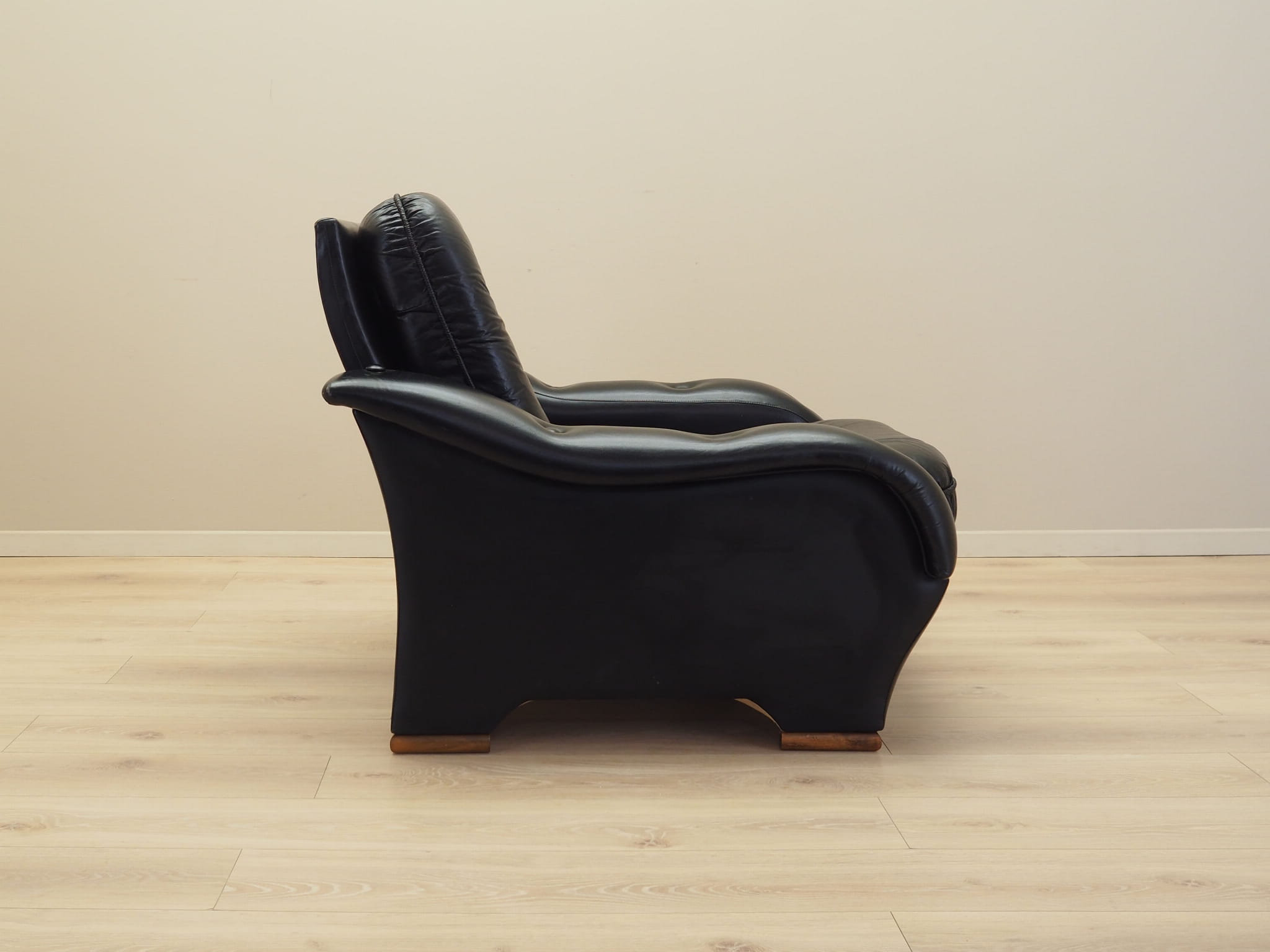 Armchair Faux Leather Black 1980s