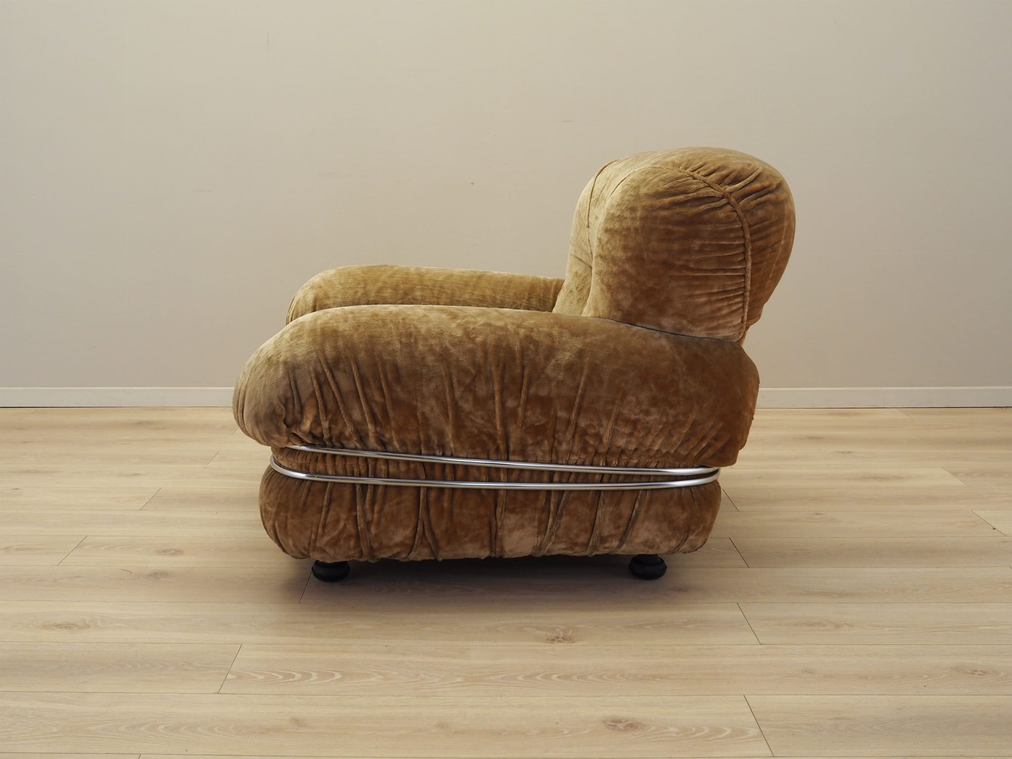 Armchair velvet brown 1970s